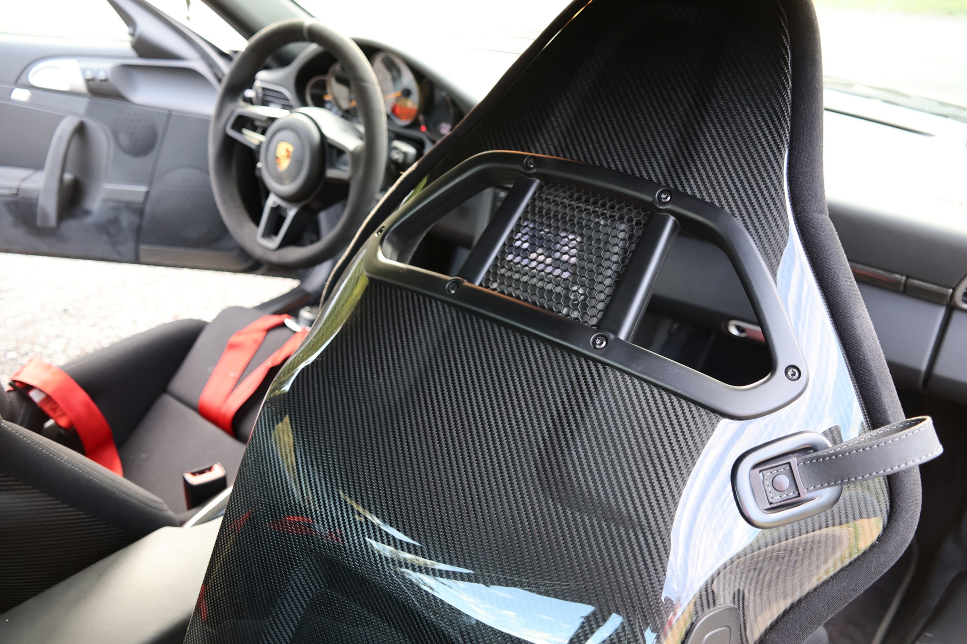 PORSCHE 911 GT3-image-14