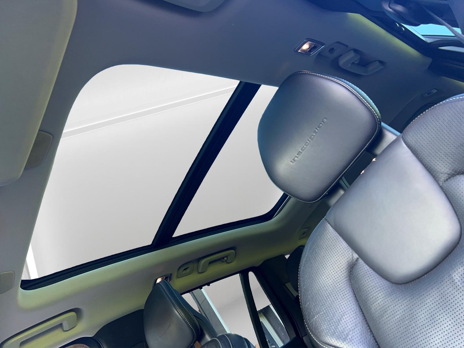 VOLVO XC90 D5 AWD Inscription Geartronic-image-12