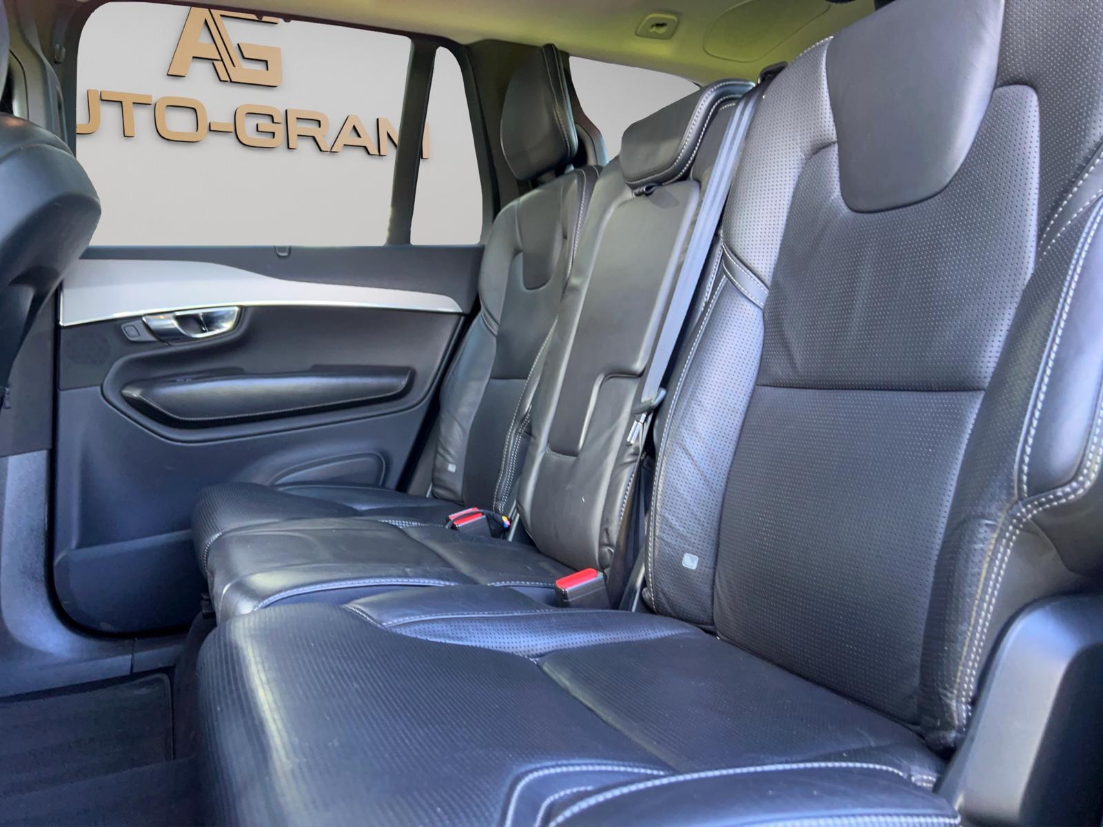 VOLVO XC90 D5 AWD Inscription Geartronic-image-26