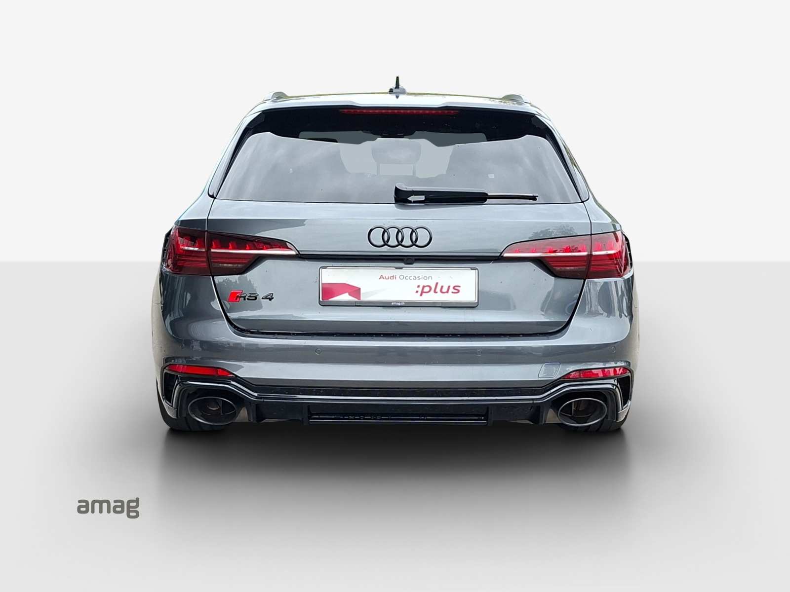 AUDI RS4 Avant quattro tiptronic-image-3