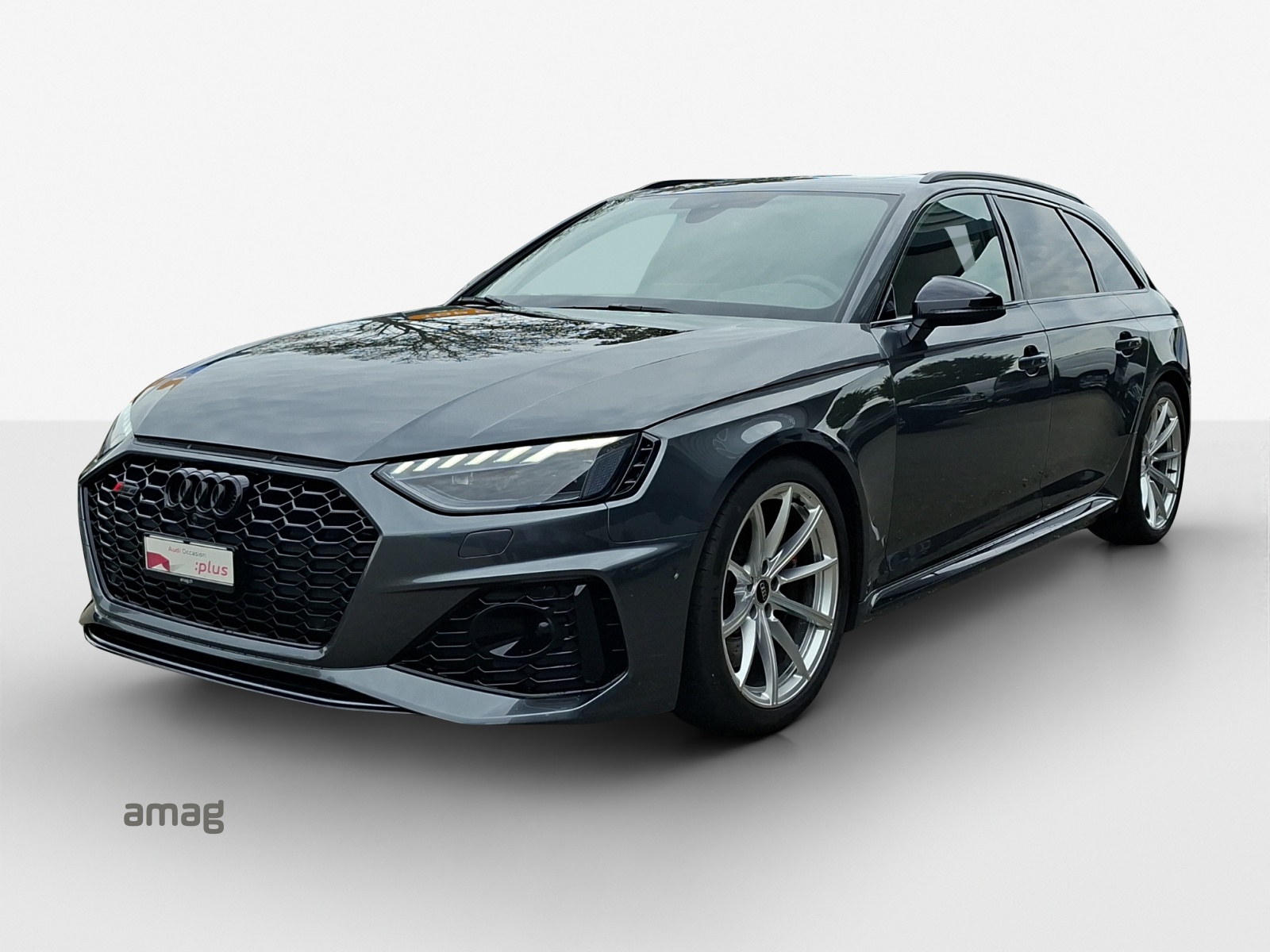 AUDI RS4 Avant quattro tiptronic-image-0