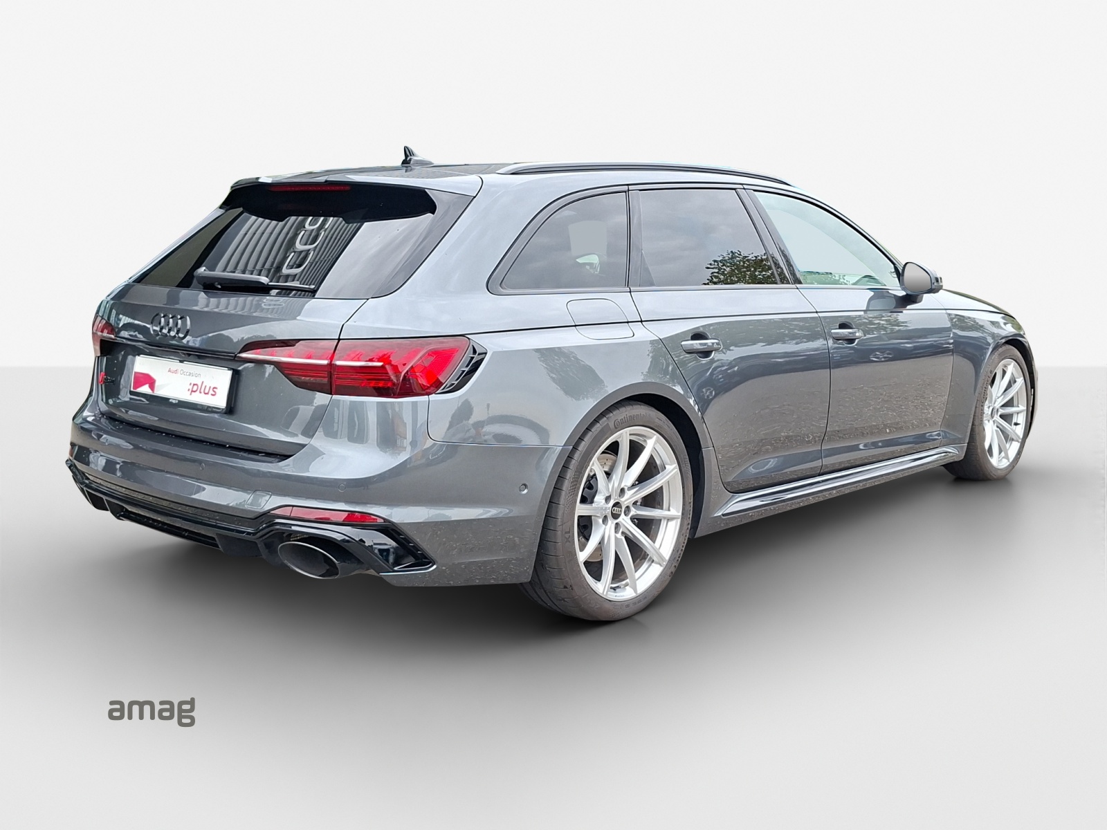 AUDI RS4 Avant quattro tiptronic-image-4