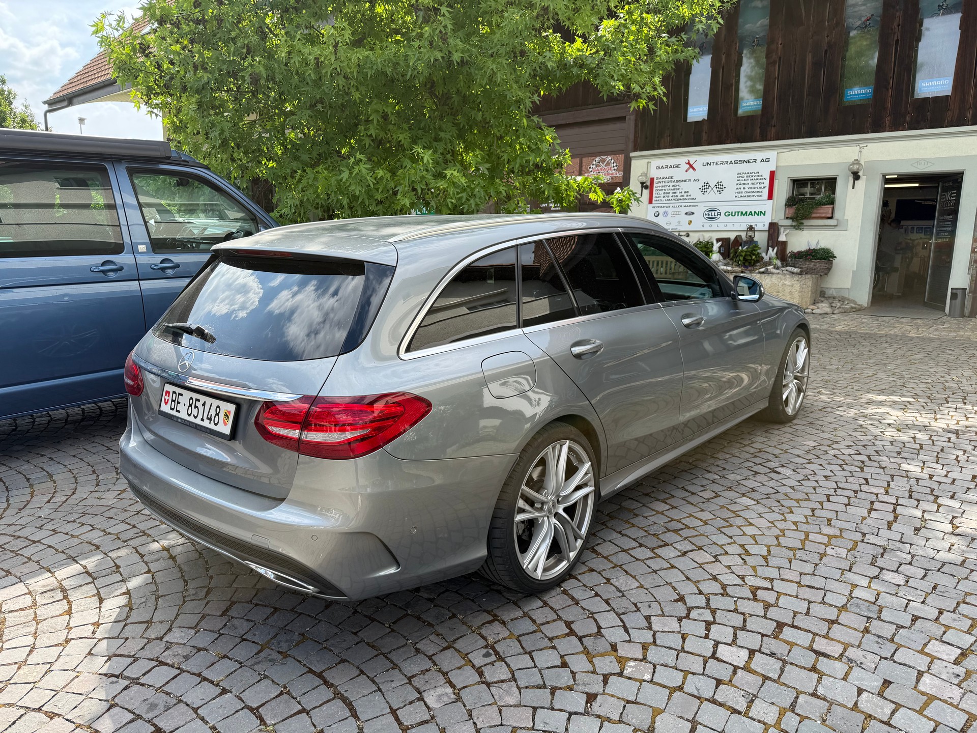 MERCEDES-BENZ C 250 BlueTec AMG Line 4m-image-2