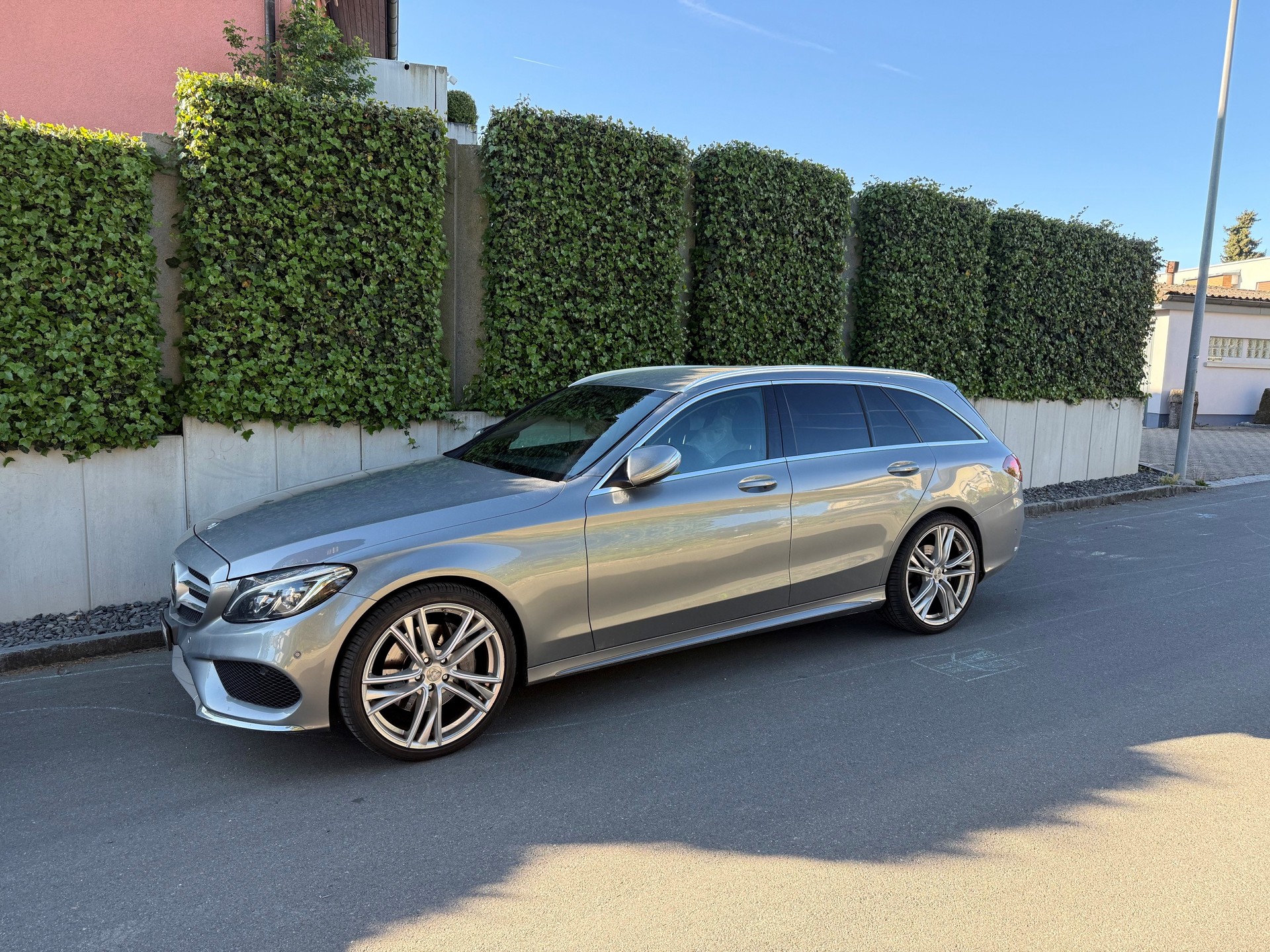 MERCEDES-BENZ C 250 BlueTec AMG Line 4m-image-0