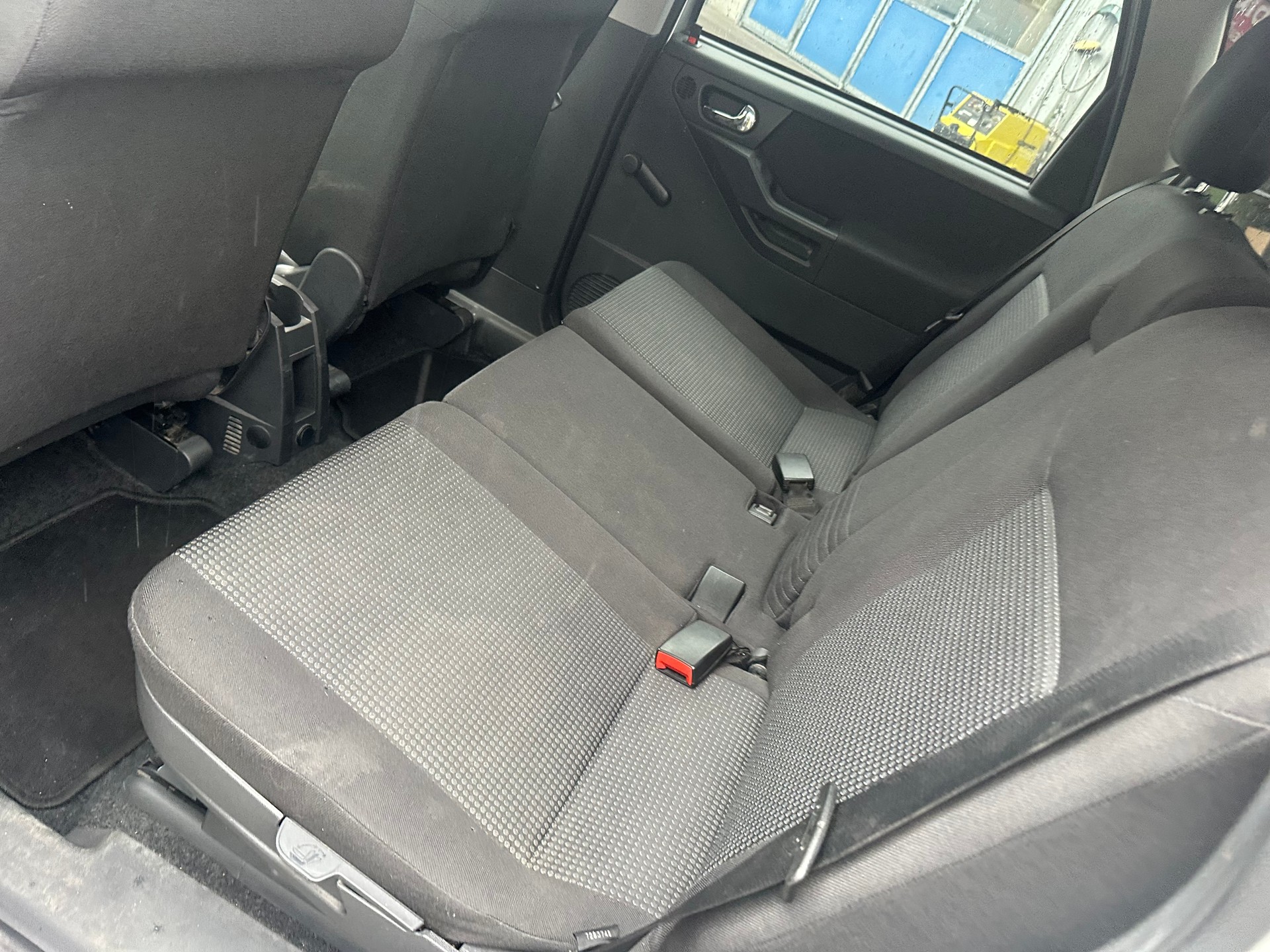 OPEL Meriva 1.8i 16V Cosmo-image-10