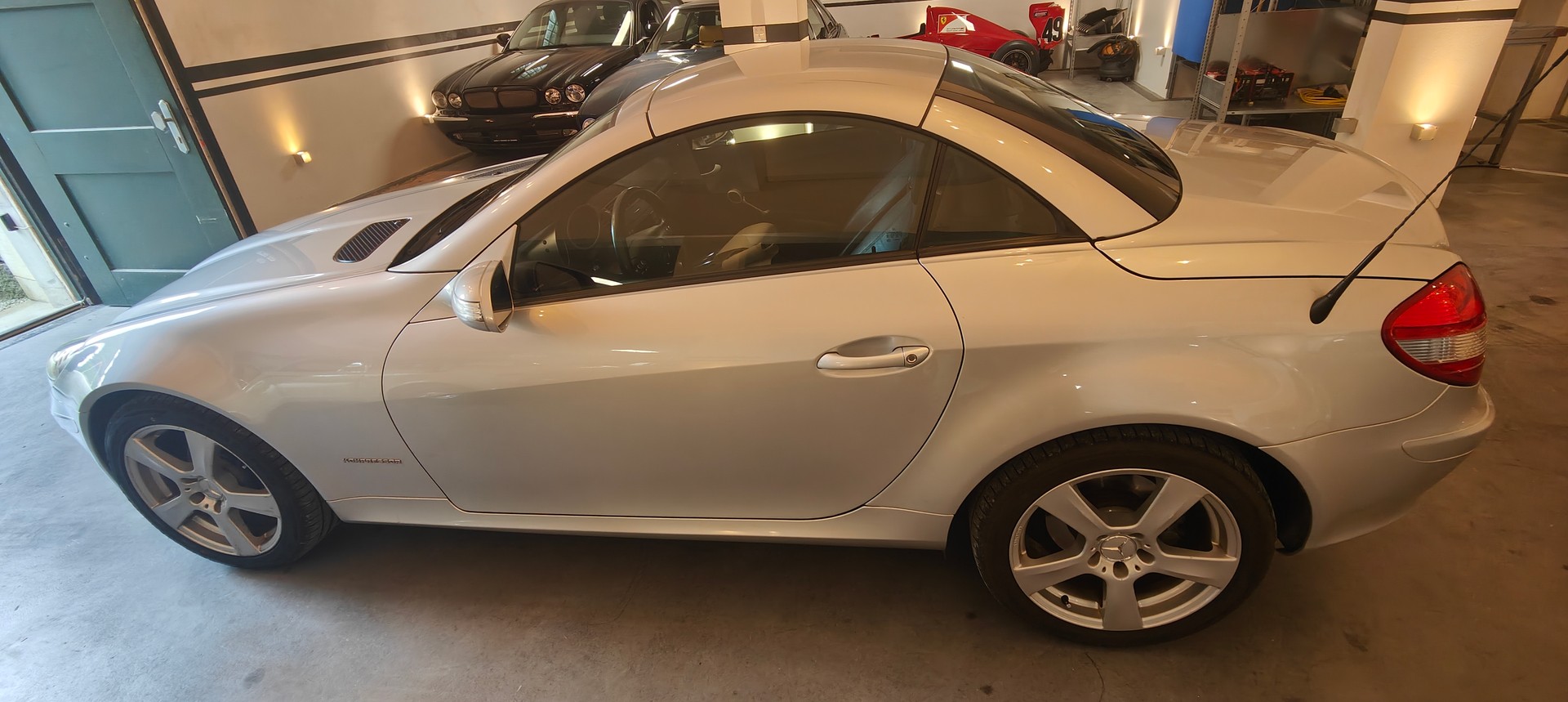 MERCEDES-BENZ SLK 200 Kompressor-image-11