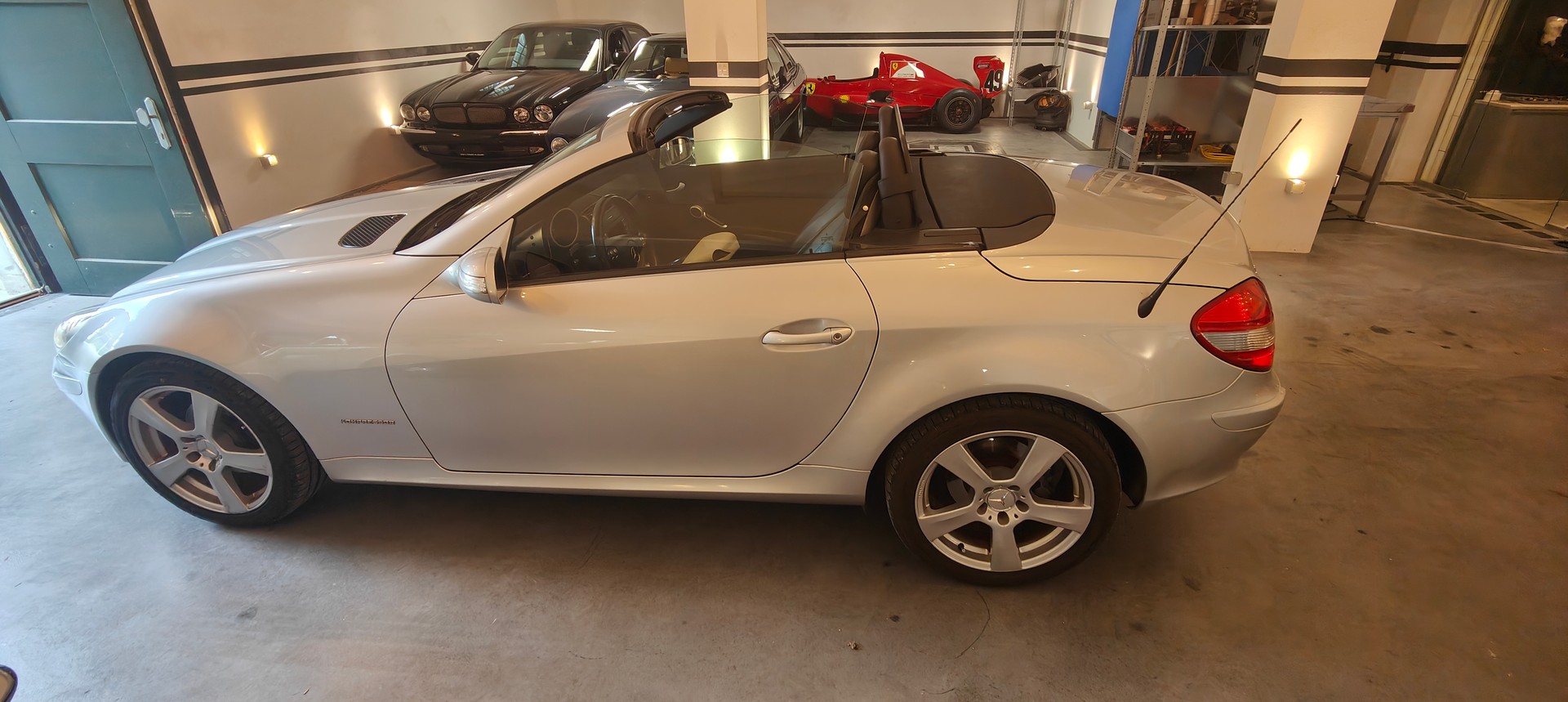 MERCEDES-BENZ SLK 200 Kompressor-image-6