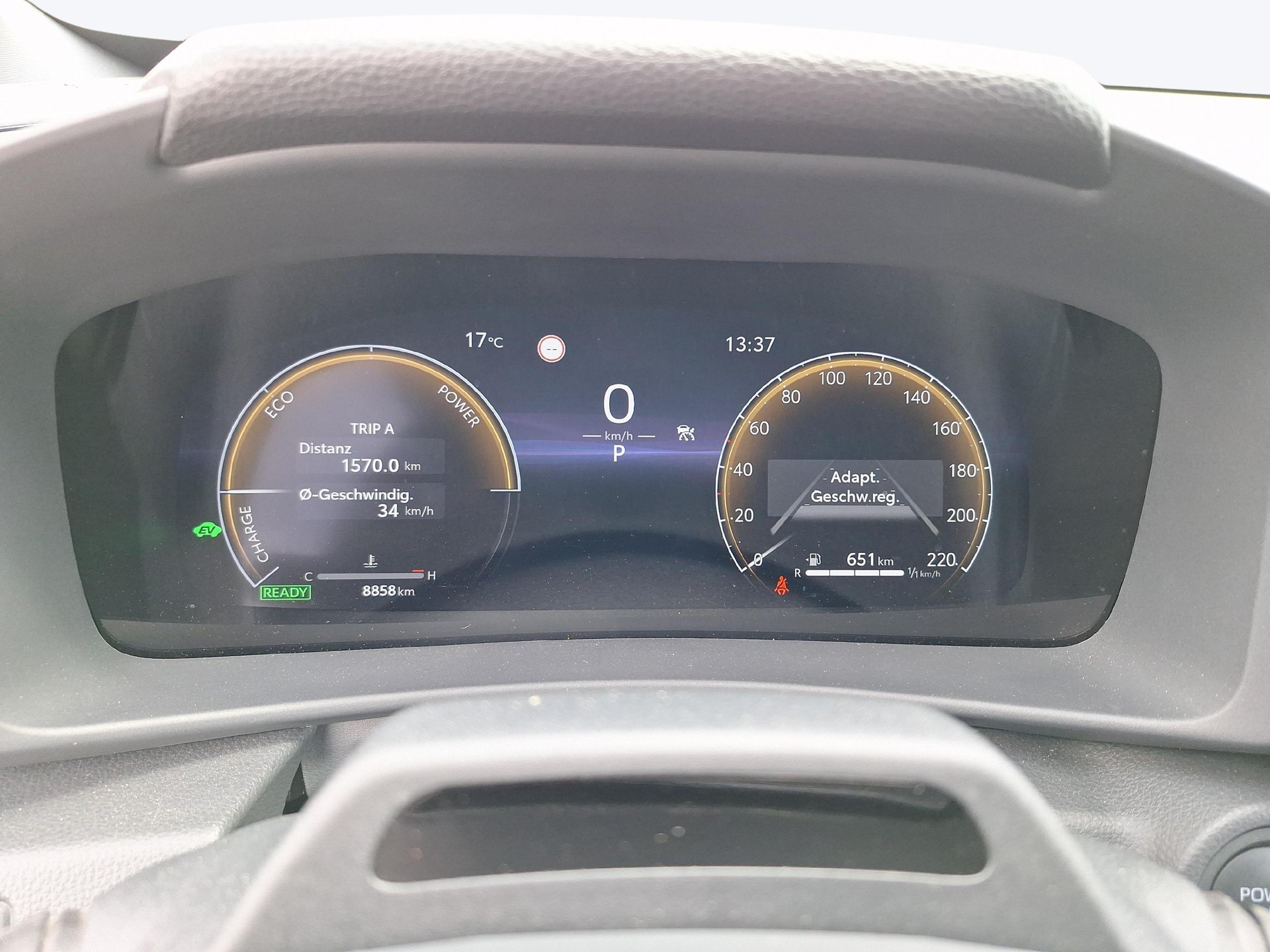 TOYOTA C-HR 2.0 HEV Style Premiere 4x4-image-14