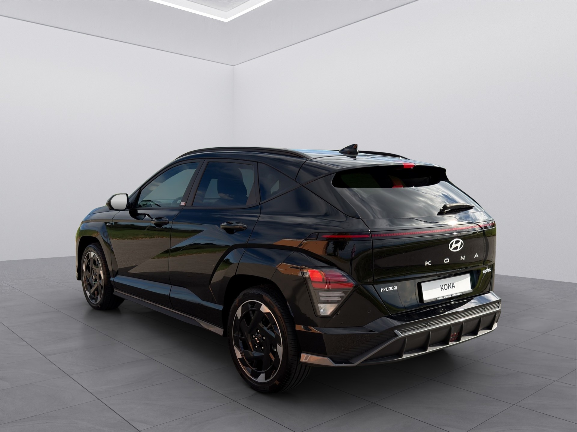 HYUNDAI Kona EV 65.4 kWh N Line-image-2