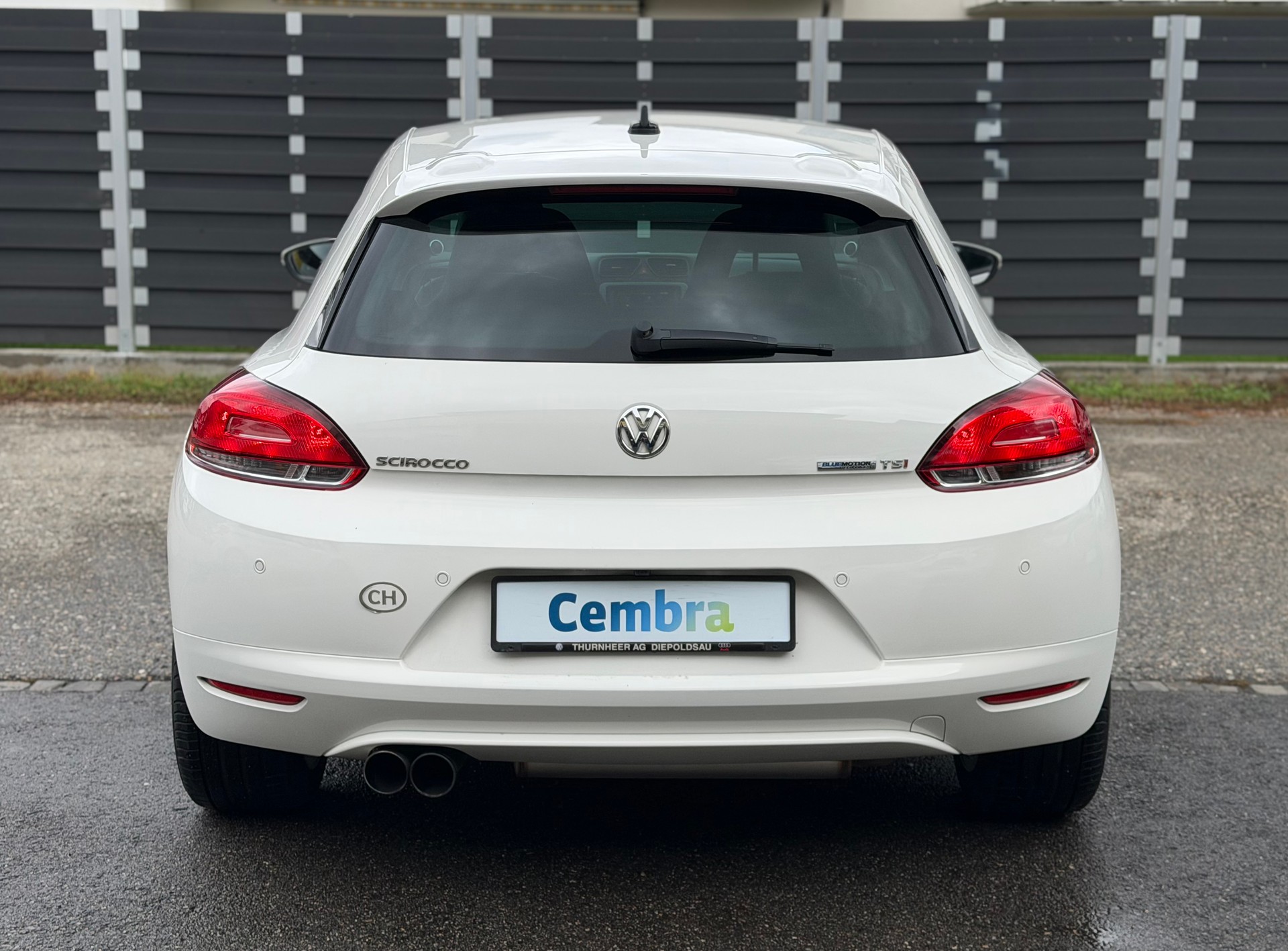 VW Scirocco 1.4 TSI BlueMotion Technology-image-4