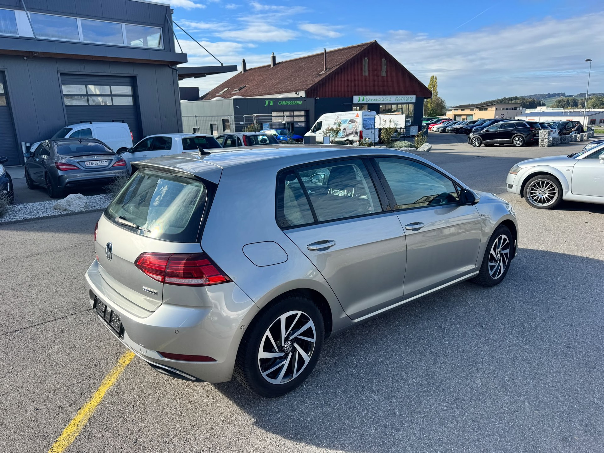 VW Golf 1.5 TSI EVO Comfortline DSG-image-4