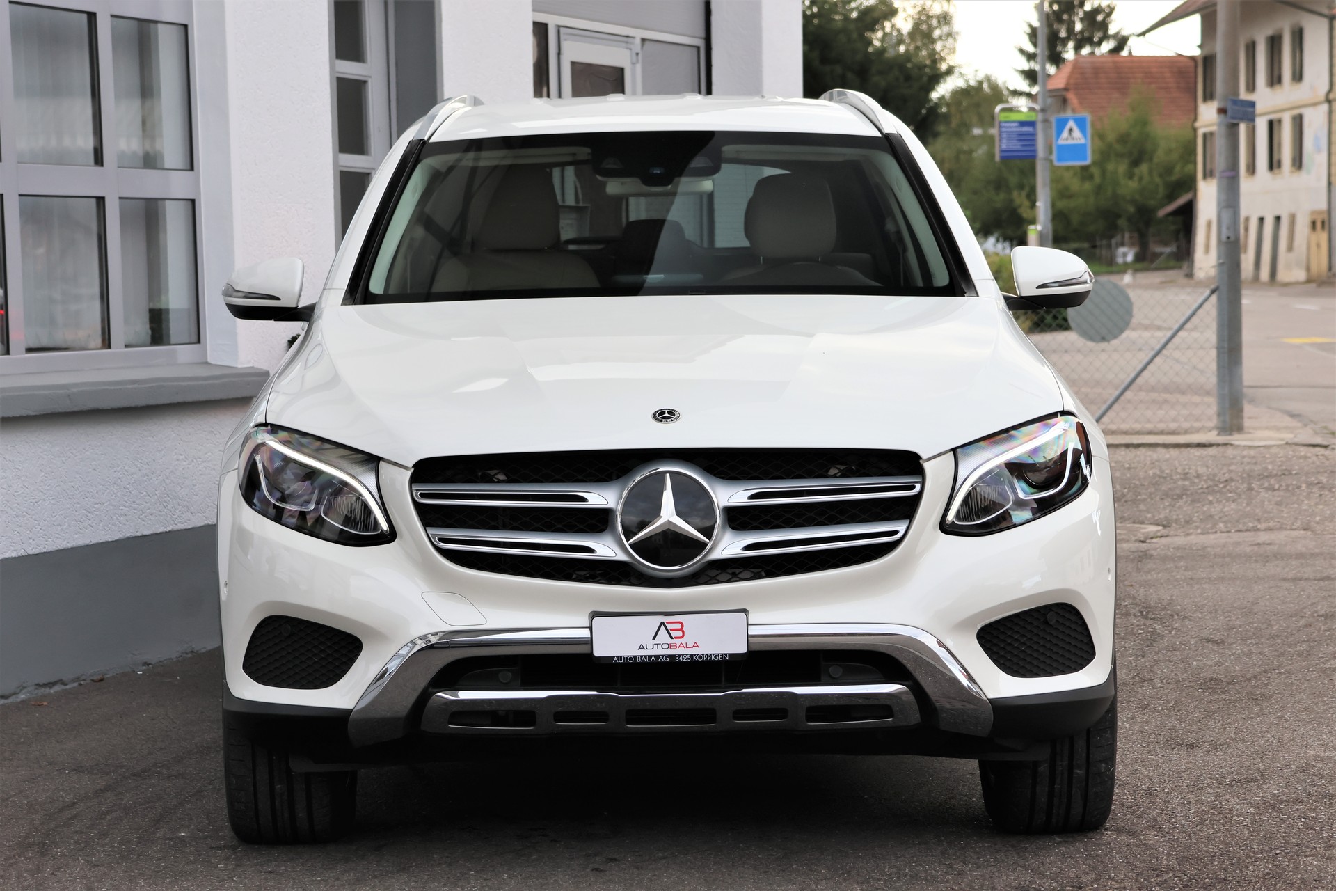 MERCEDES-BENZ GLC 250d Off-Road 4Matic 9G-Tronic (CH) +2.5T AHK-image-1