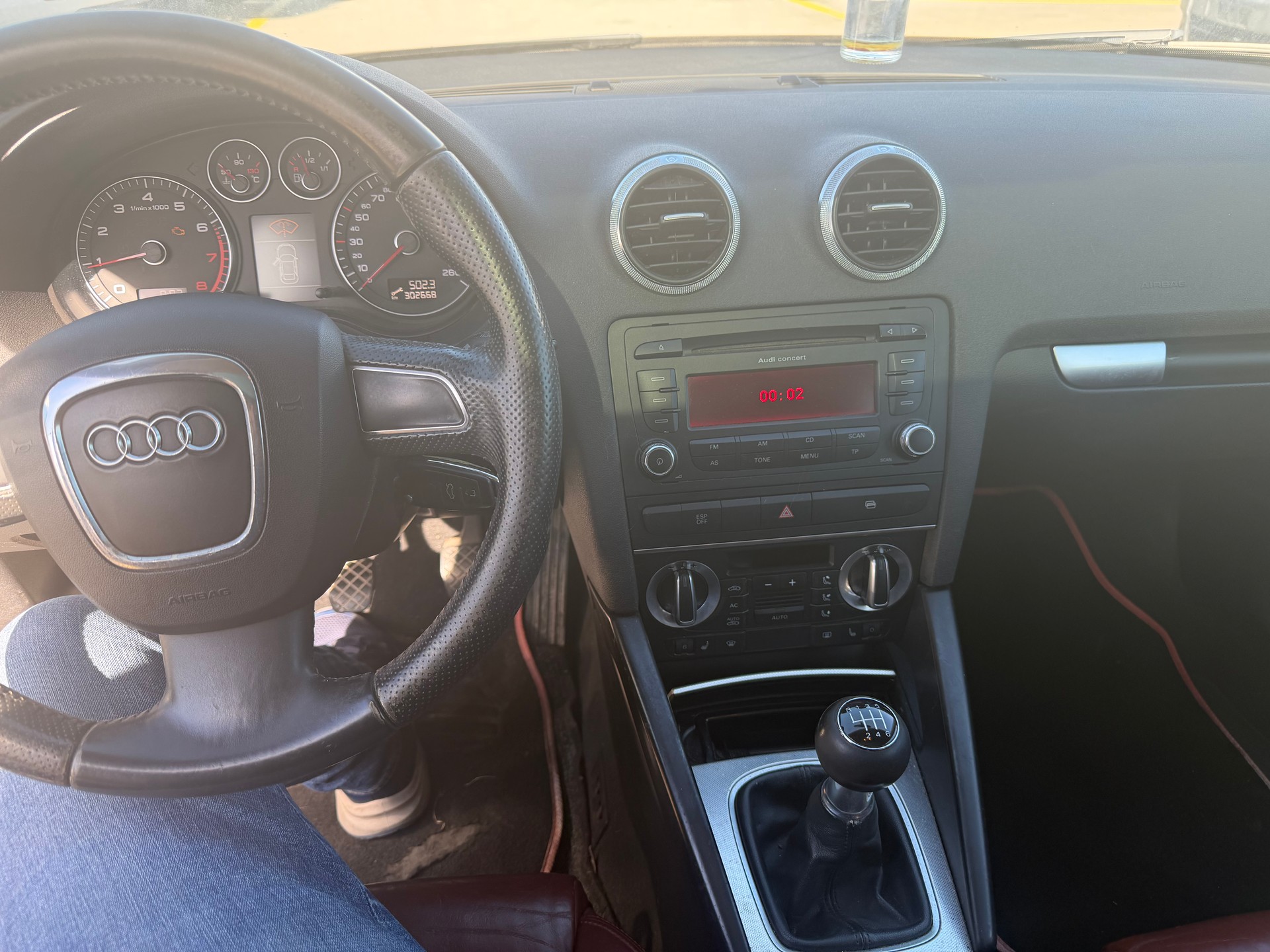 AUDI A3 Sportback 1.8 TFSI Attraction-image-10