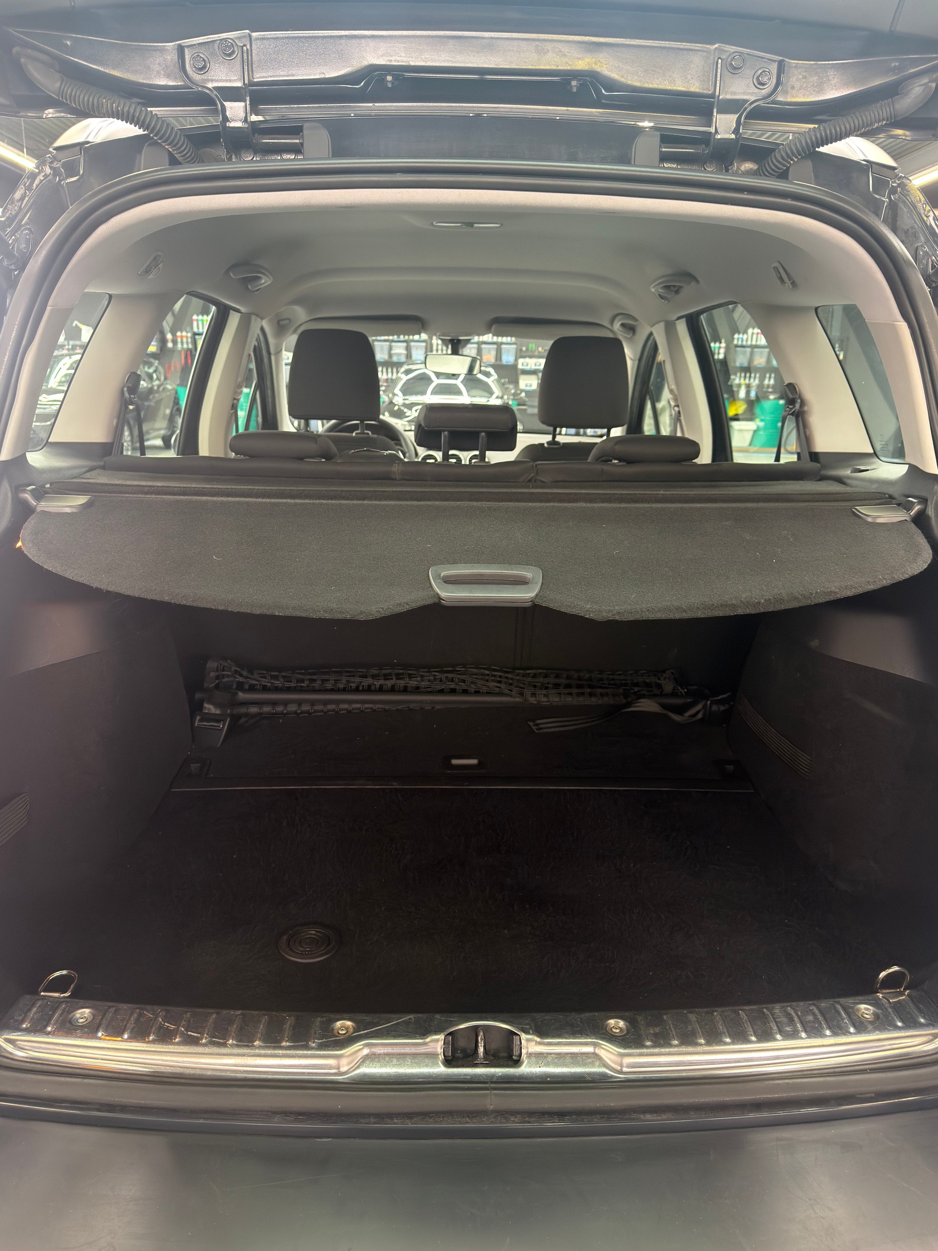 PEUGEOT 308 SW 1.6 HDI Active EGS6-image-14