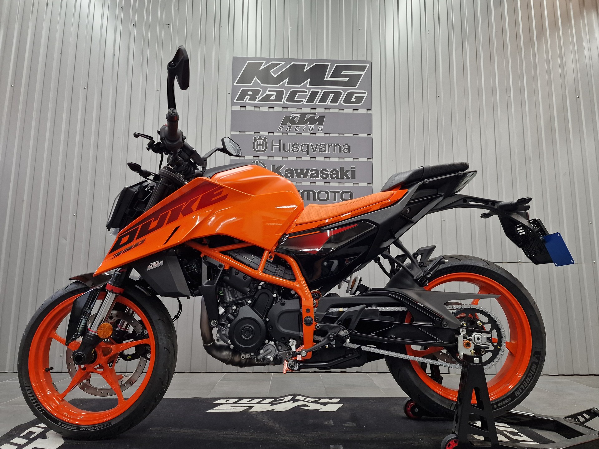 KTM 390 Duke-image-6