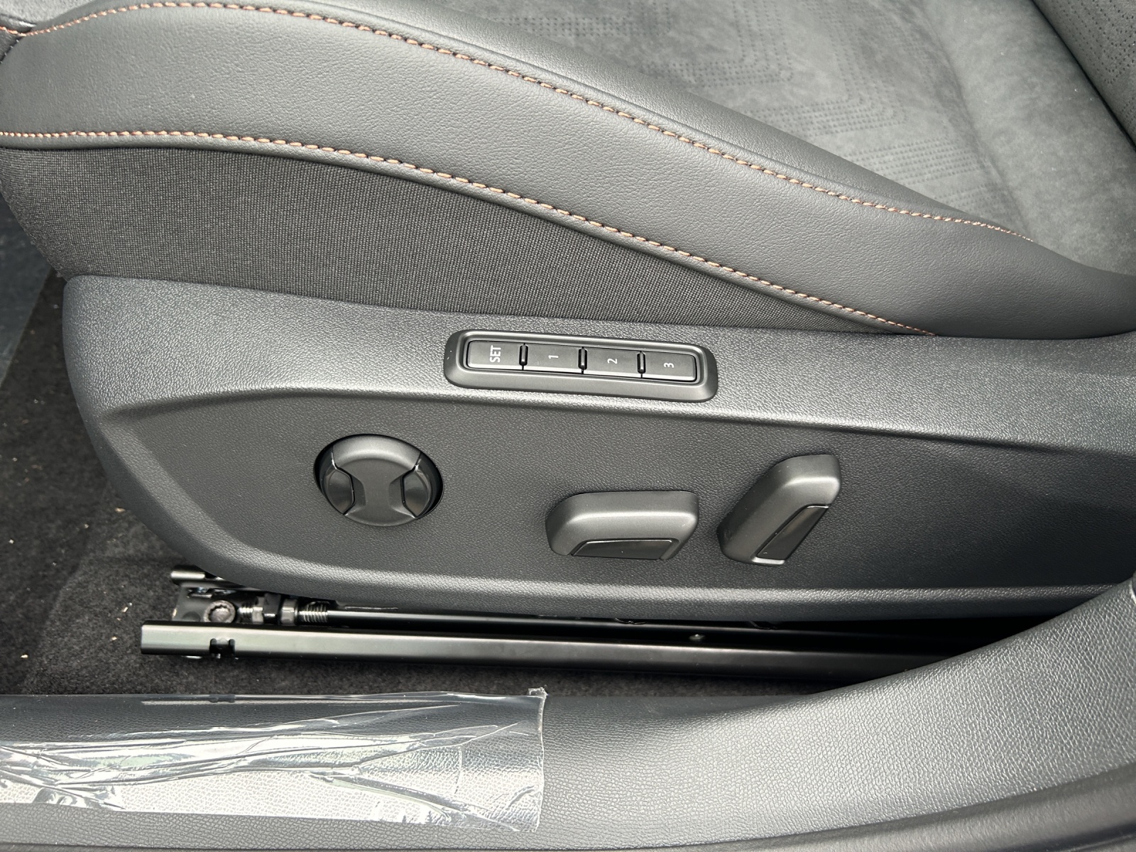 CUPRA Formentor 1.5 e-HYBRID pHEV VZ DSG-image-7
