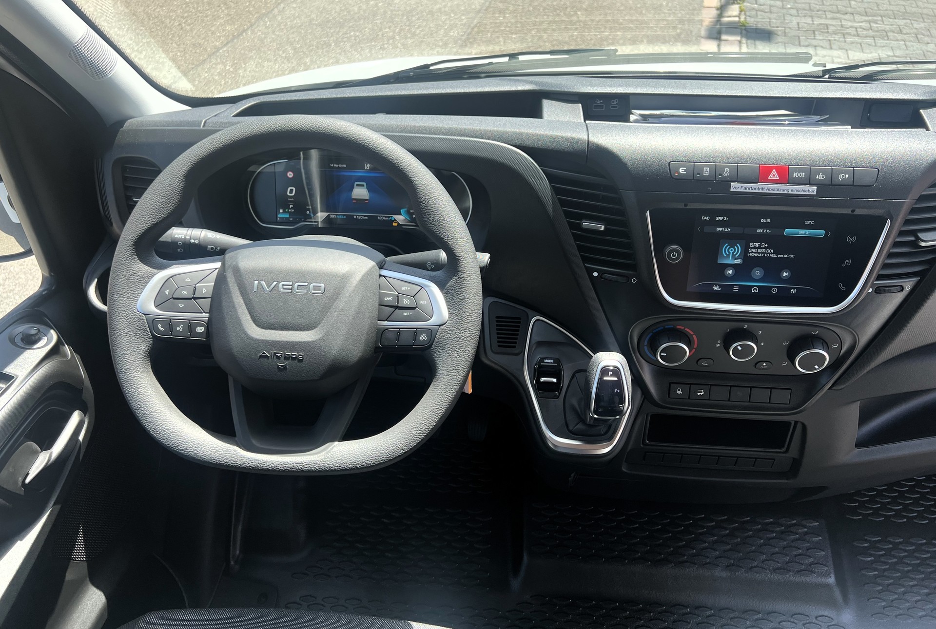 IVECO Daily Eco 35 S 18 Automatik-image-22