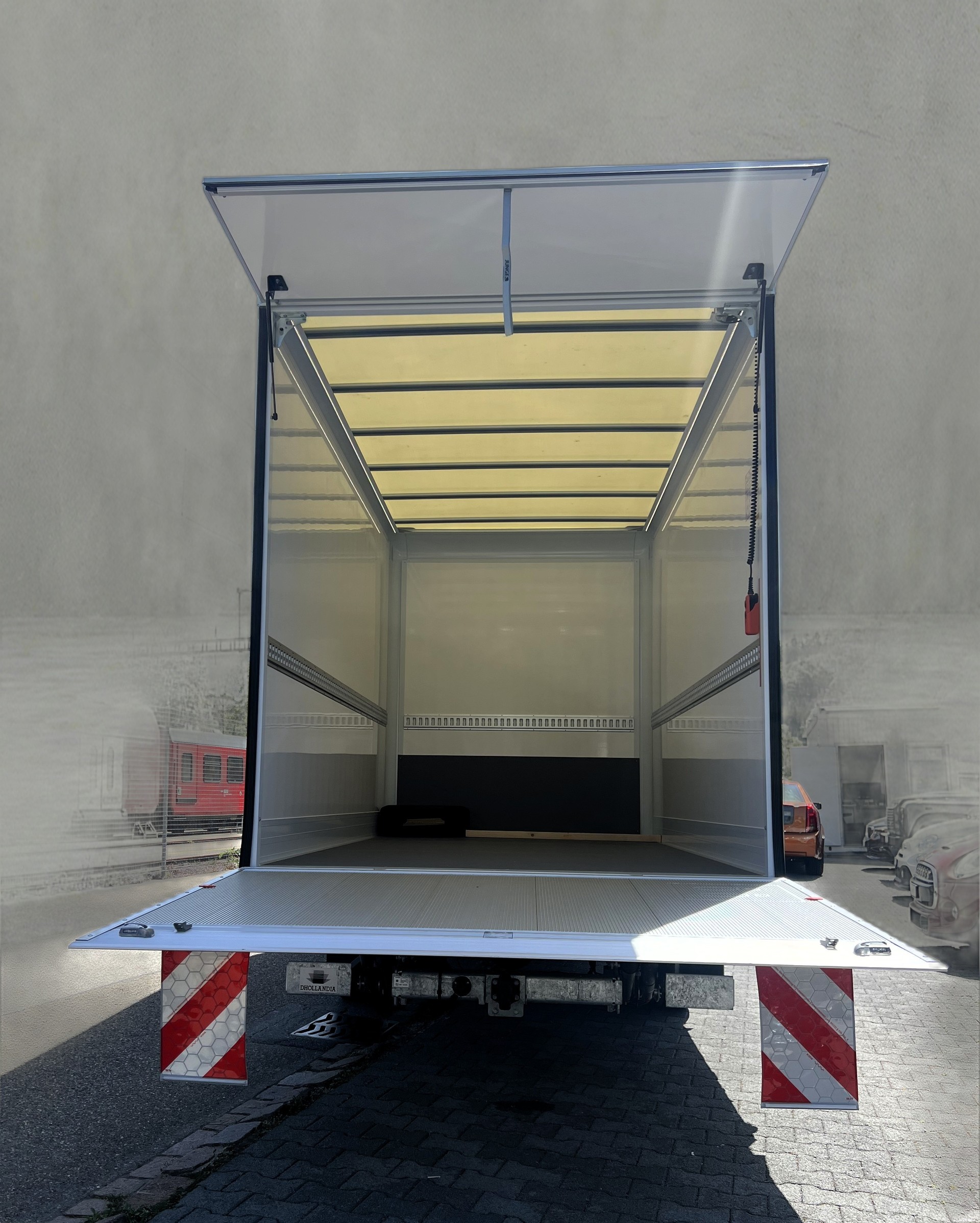 IVECO Daily Eco 35 S 18 Automatik-image-5