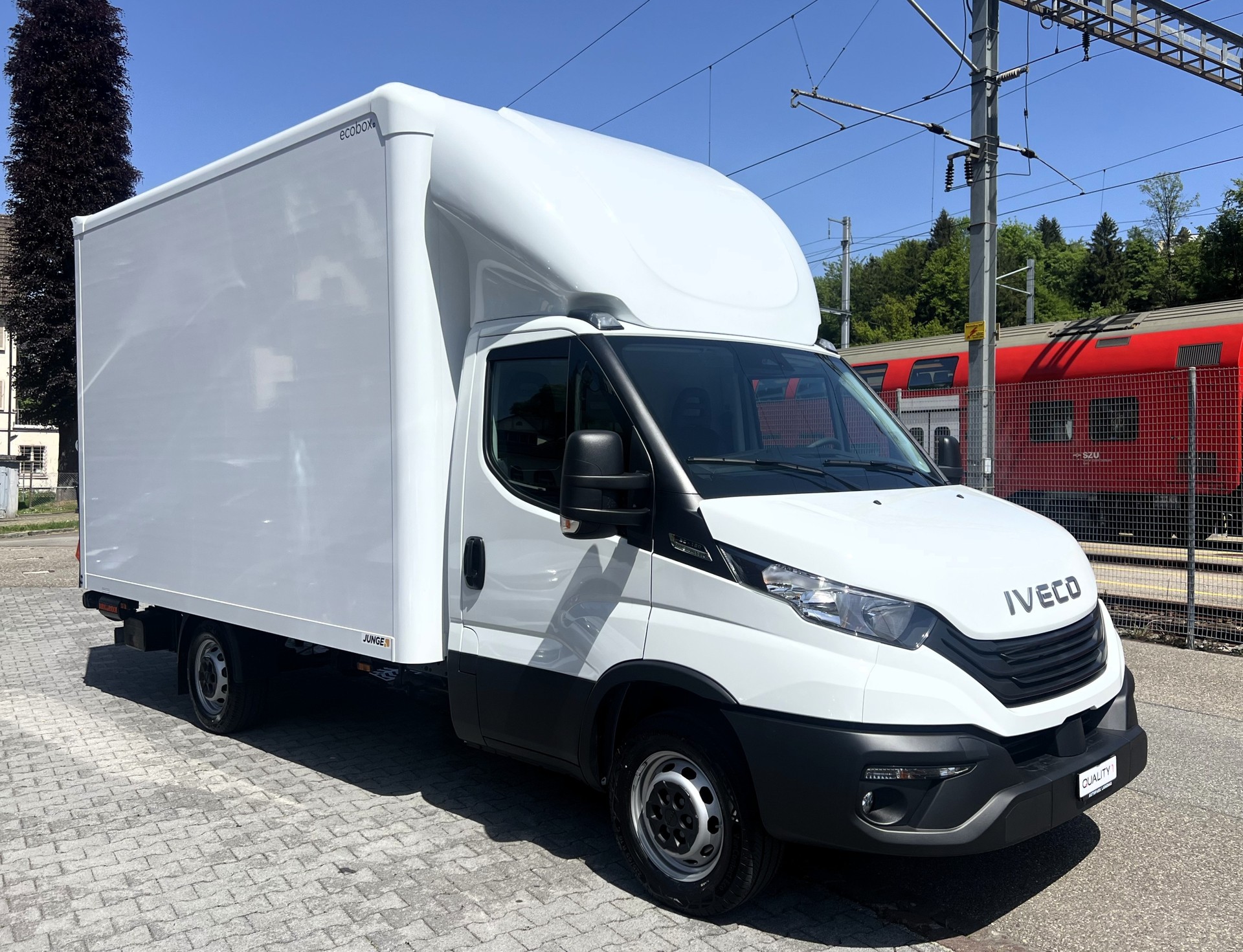 IVECO Daily Eco 35 S 18 Automatik-showroom-element-3