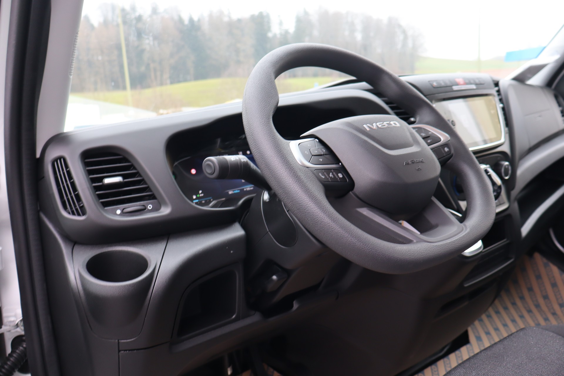 IVECO Daily Eco 35 S 18 Automatik-image-12