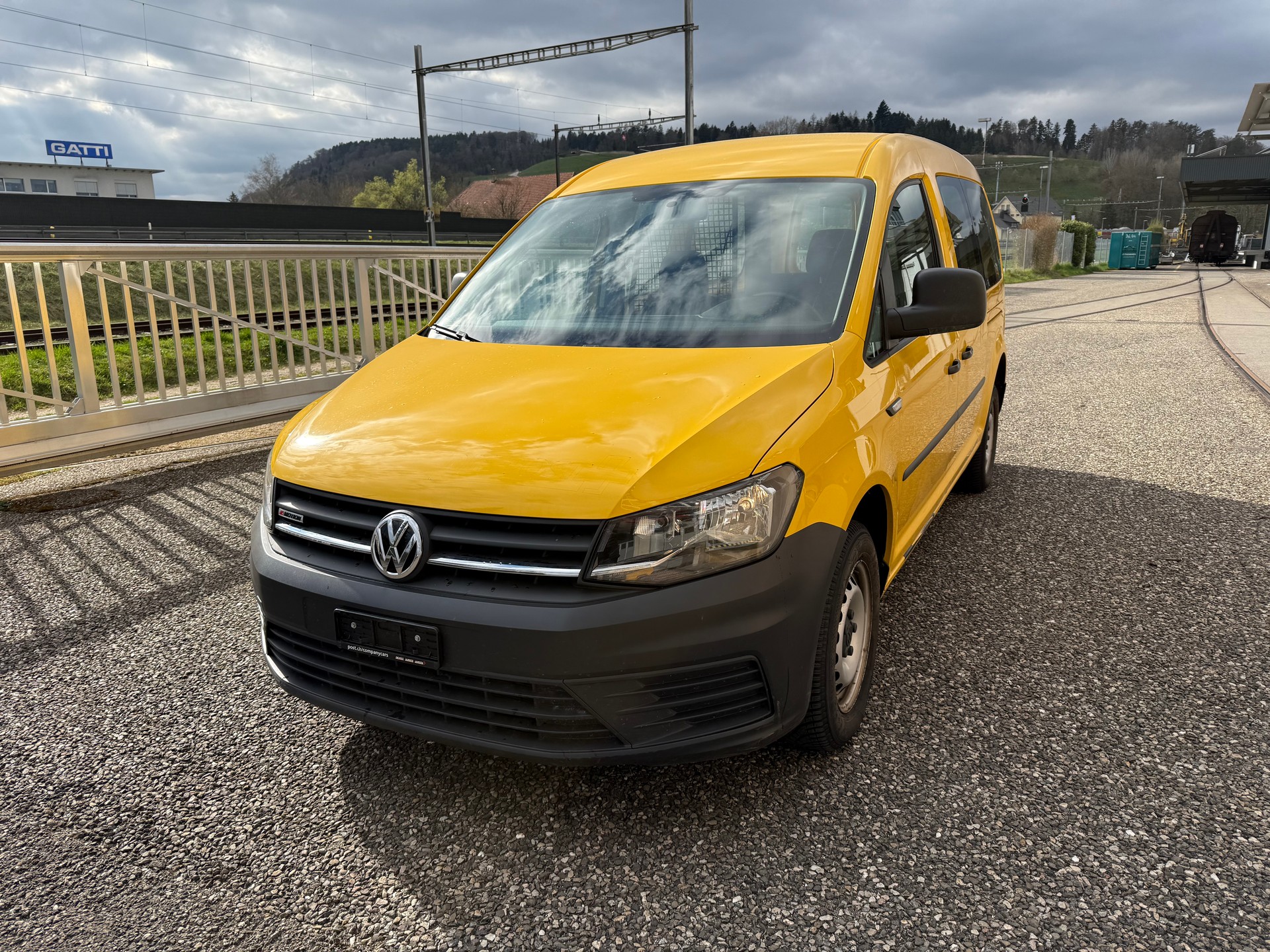 VW Caddy Maxi 2.0D 4Motion-image-0
