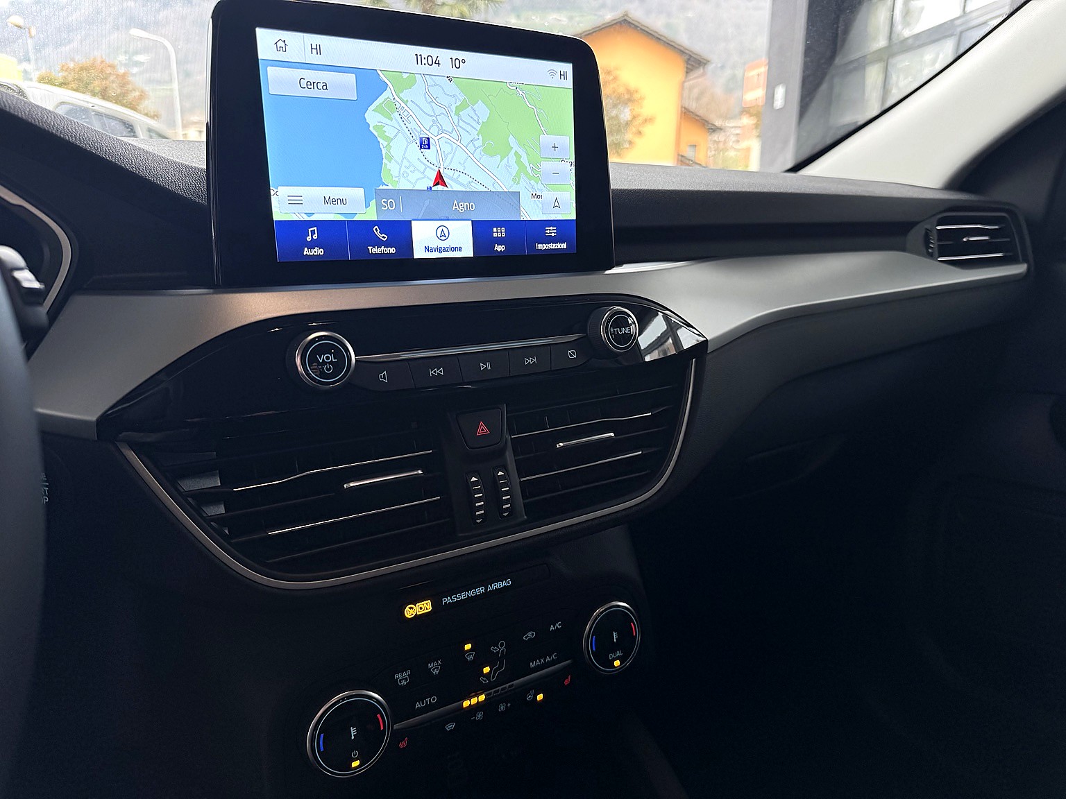 FORD Kuga 2.0 TDCi EcoBlue Cool & Connect 4WD-image-14