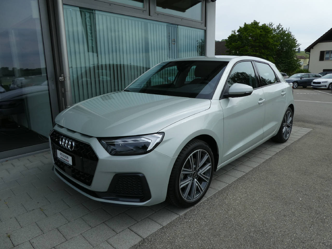 AUDI A1 Sportback 1.0 30 TFSI Advanced Attraction S-Tronic-image-1