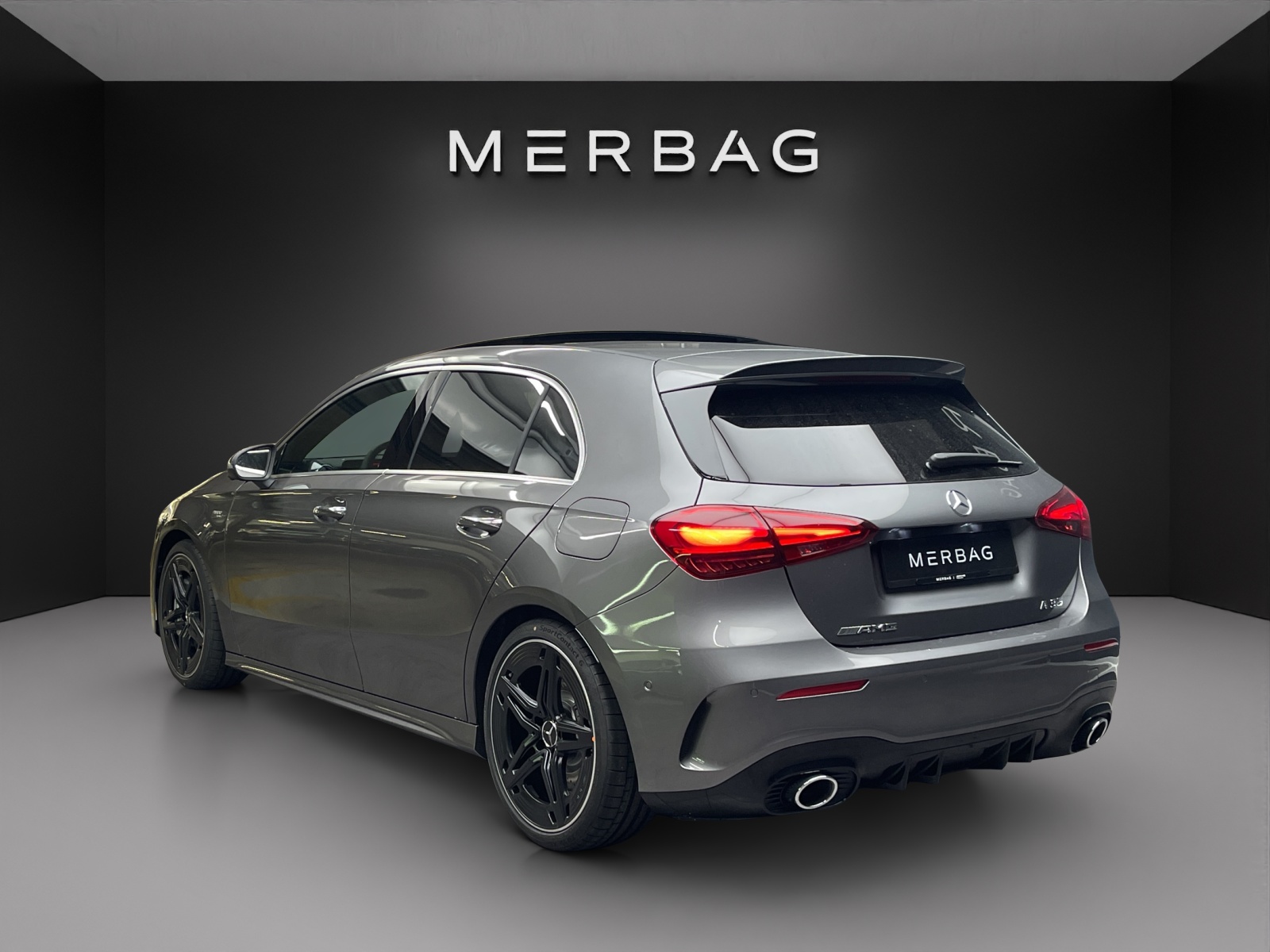 MERCEDES-BENZ A 35 AMG 4Matic 8G-DCT-image-3