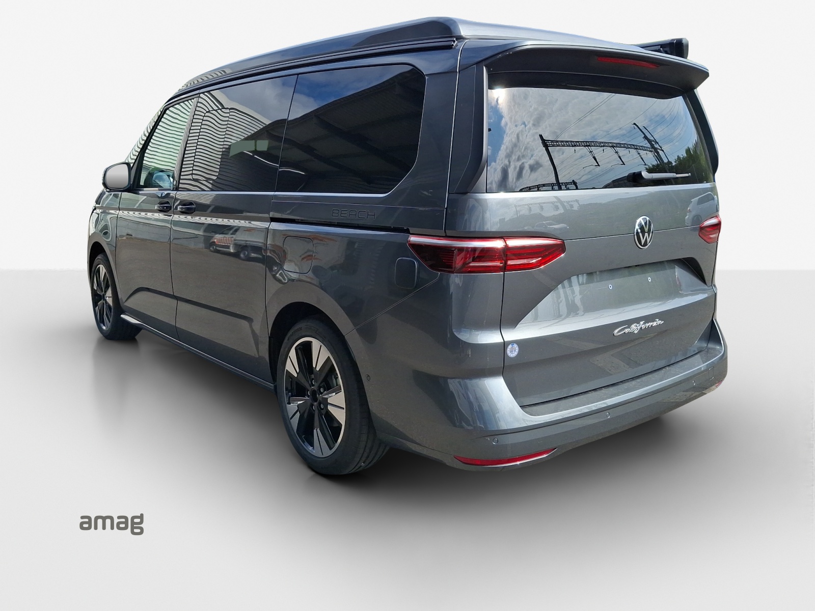 VW California 2.0 TDI Beach Tour-showroom-element-2