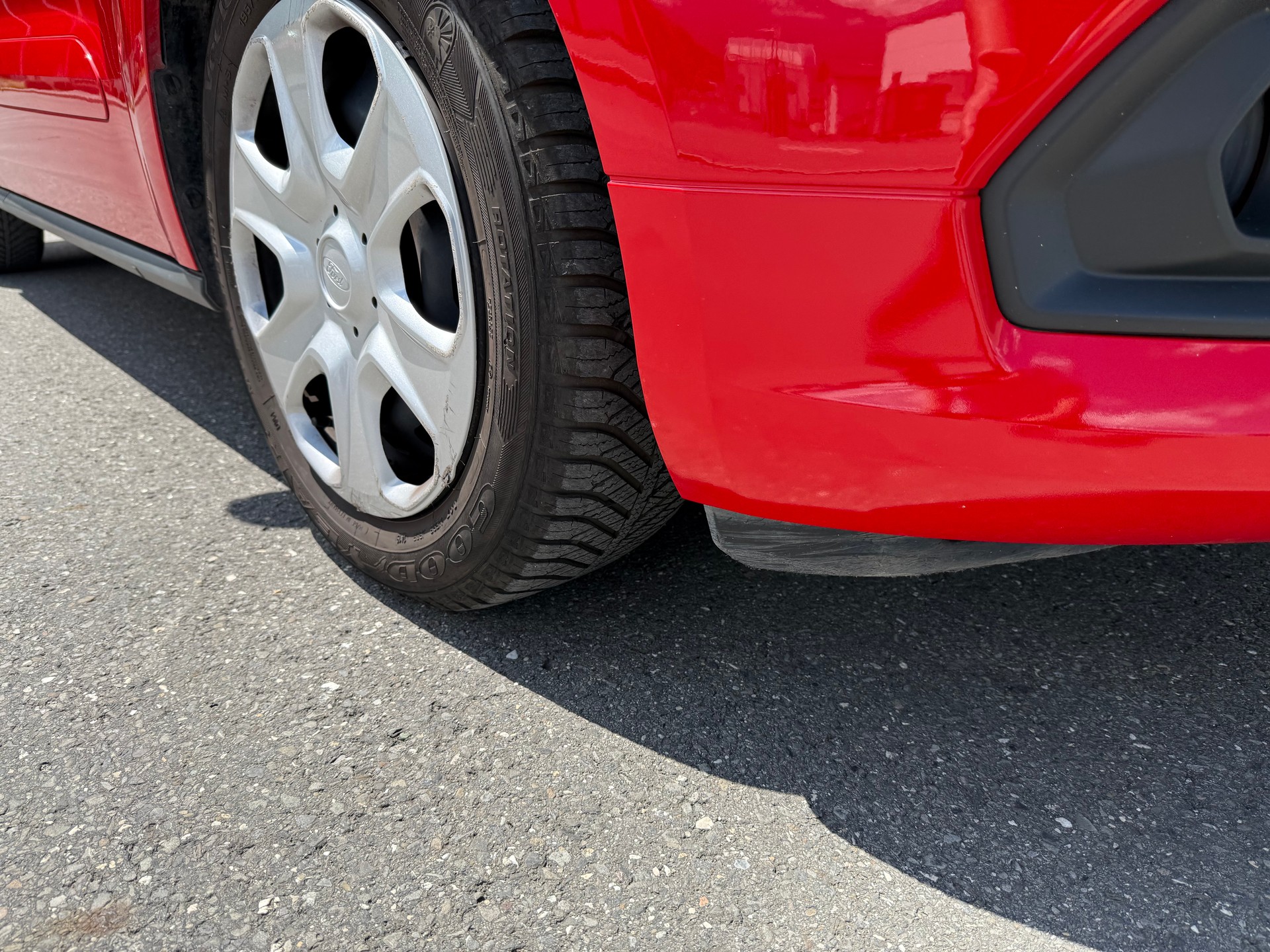 FORD Tourneo Courier 1.0 SCTi Trend AVEC TACHYMÈTRE PROFESSIONNEL-image-10