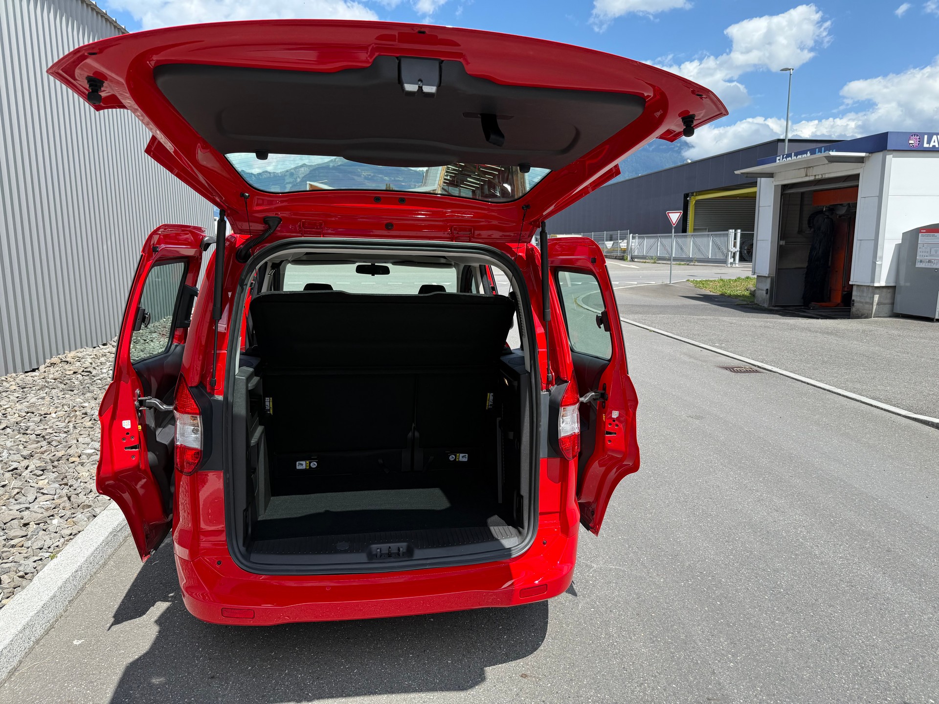FORD Tourneo Courier 1.0 SCTi Trend AVEC TACHYMÈTRE PROFESSIONNEL-image-14