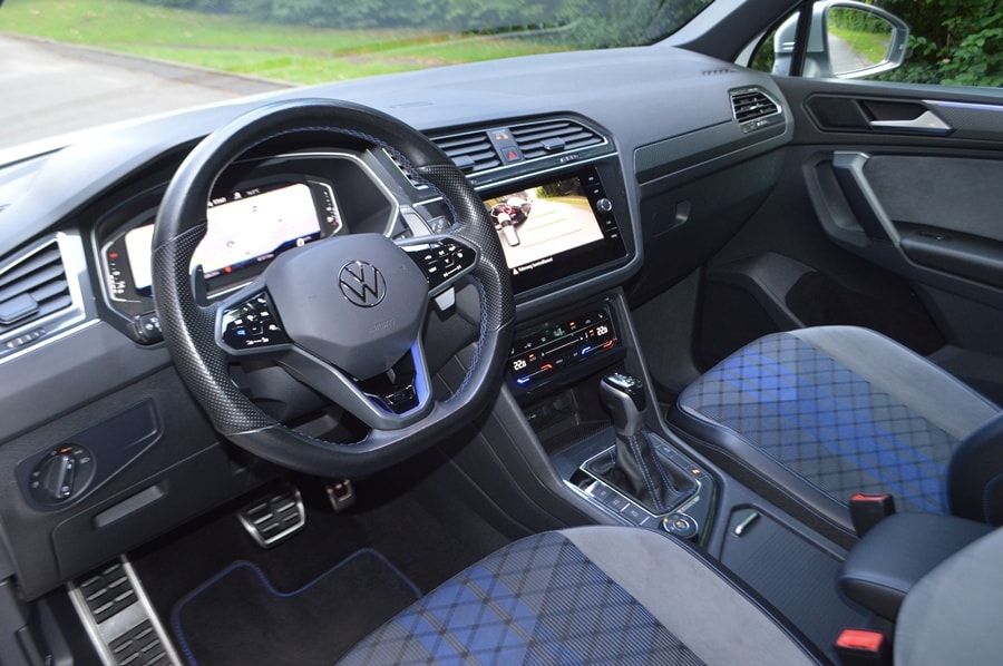 VW Tiguan 2.0TSI R 4Motion DSG Akrapovic I Anhängerkupplung-image-5