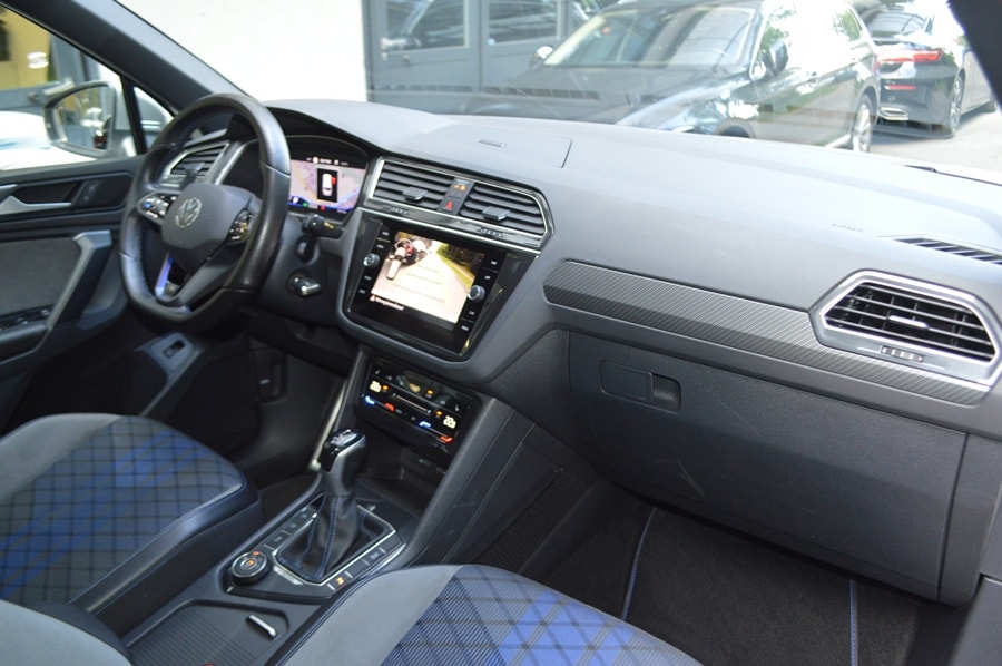 VW Tiguan 2.0TSI R 4Motion DSG Akrapovic I Anhängerkupplung-image-7
