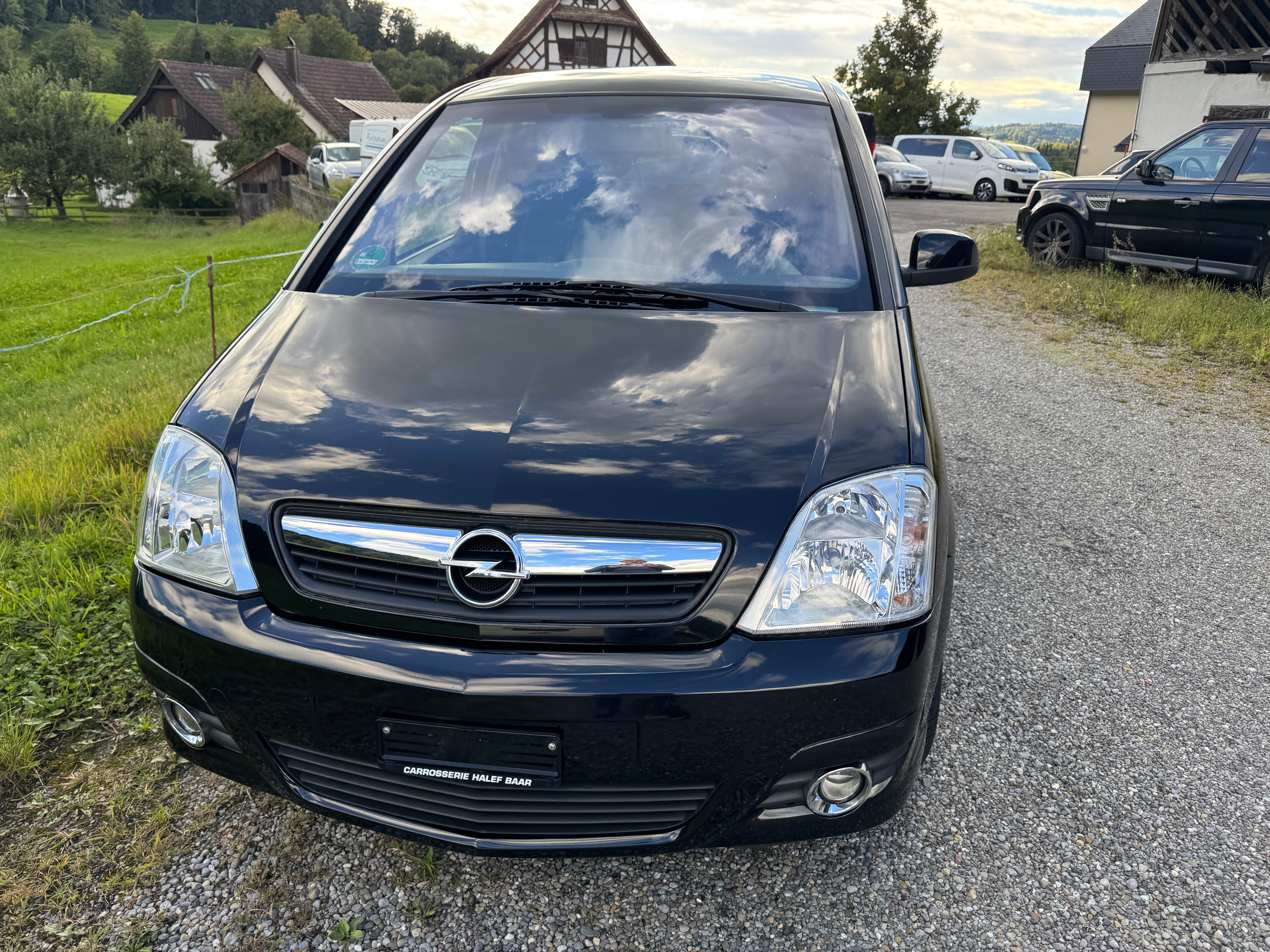 Car photo