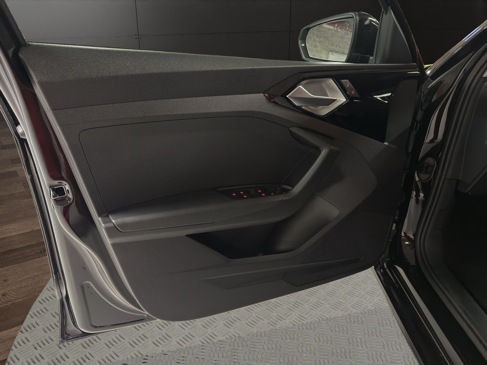 AUDI A1 Sportback 30 TFSI Attraction S-tronic-image-19