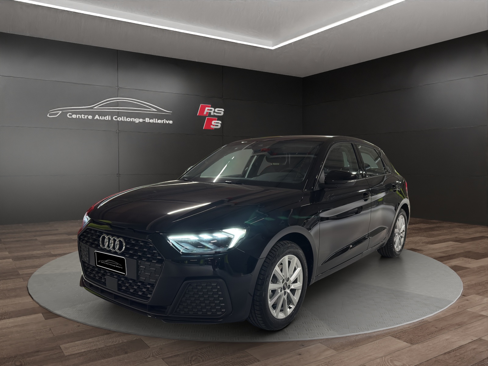 AUDI A1 Sportback 30 TFSI Attraction S-tronic-image-0