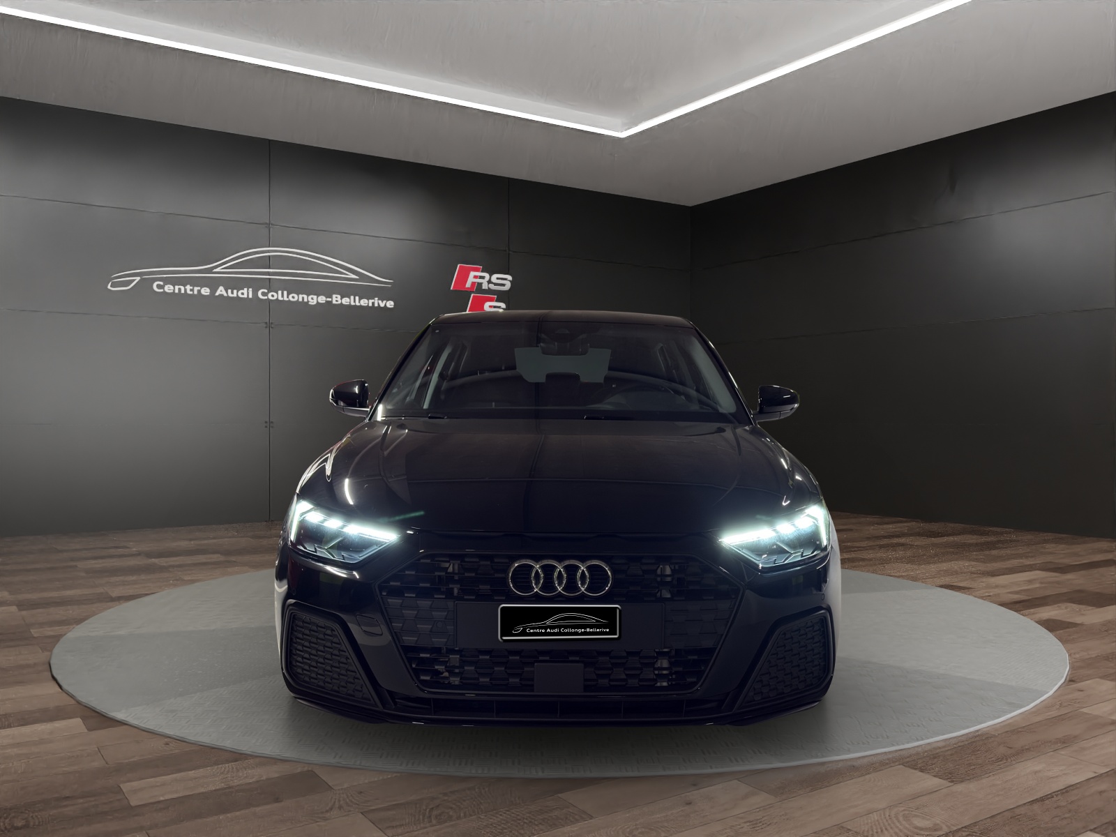 AUDI A1 Sportback 30 TFSI Attraction S-tronic-image-1