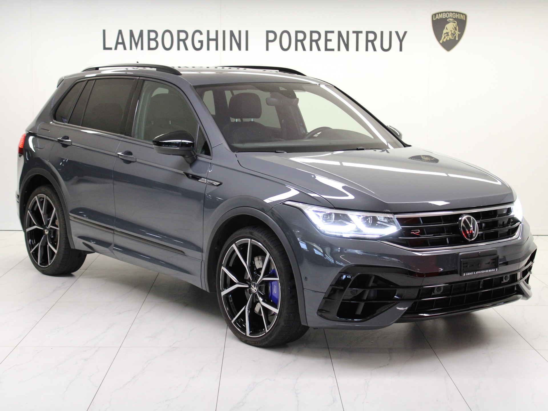 VW Tiguan 2.0TSI R 4Motion DSG-image-0