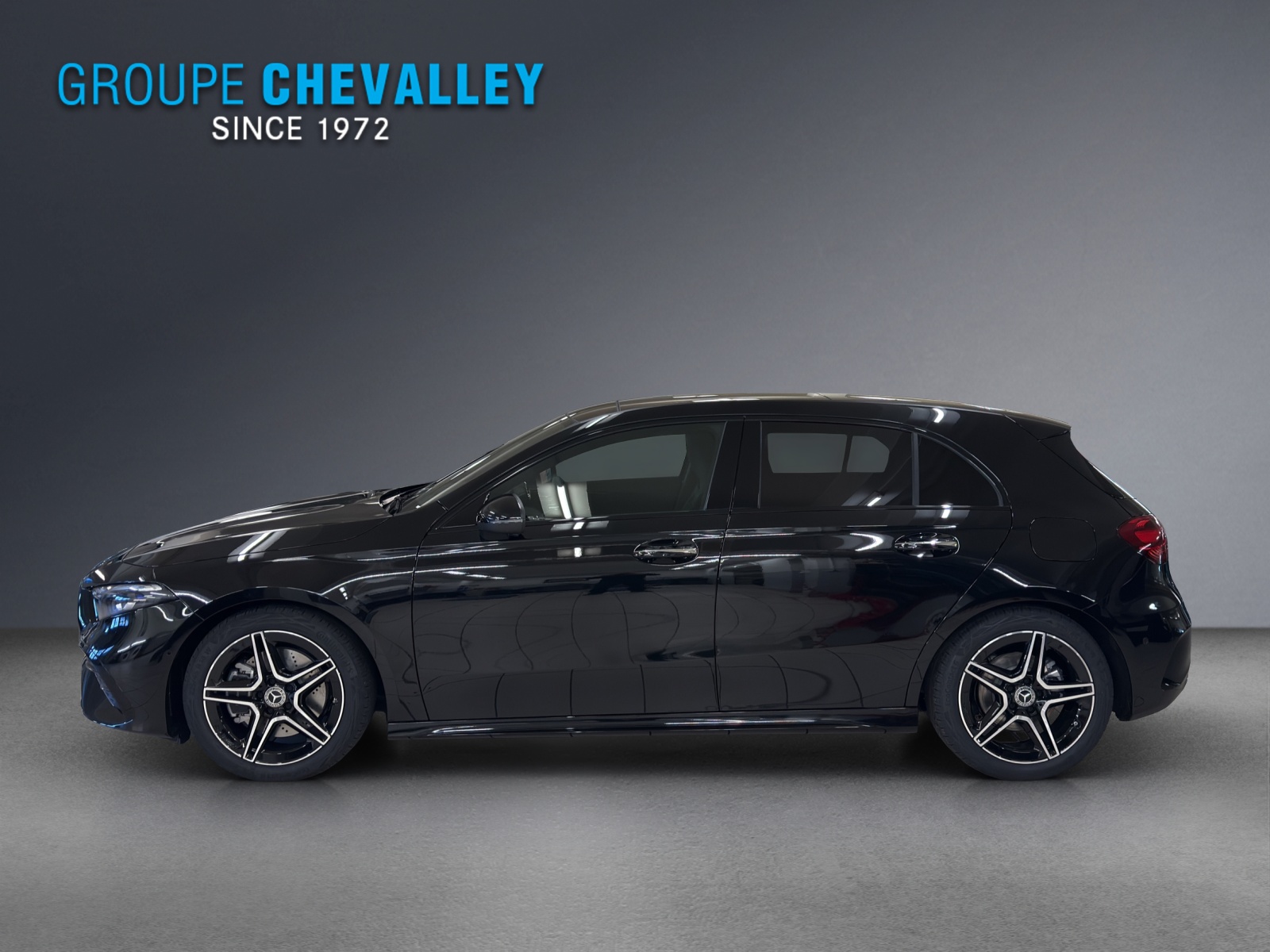 MERCEDES-BENZ A 220 d Berline Compacte-image-1