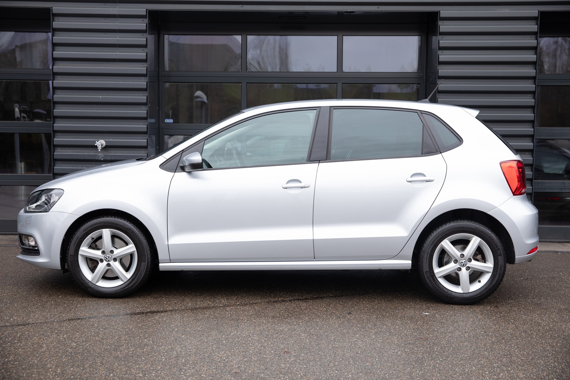 VW Polo 1.2 TSI BMT Comfortline DSG-image-2