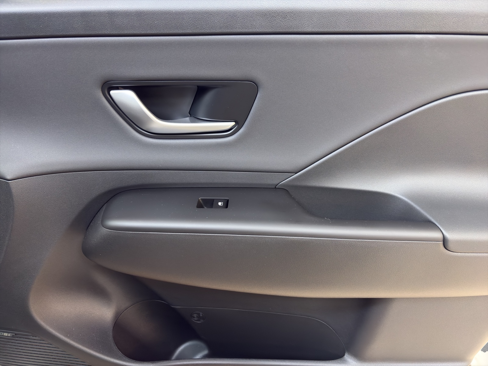 HYUNDAI Kona 1.6 GDi HEV Vertex DCT-image-10