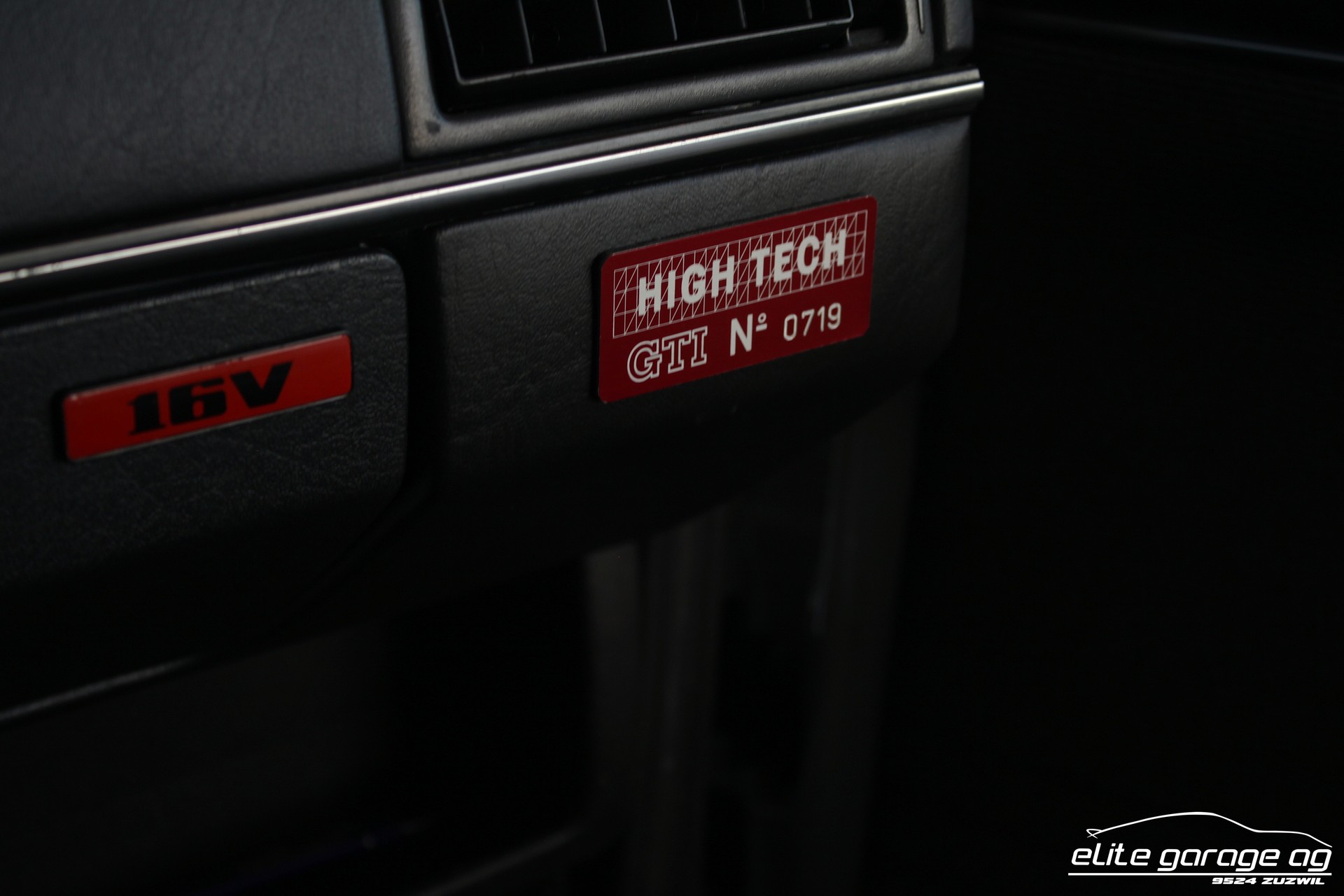 VW Golf 1800 GTI 16V HighTech Nr. 0719-image-15