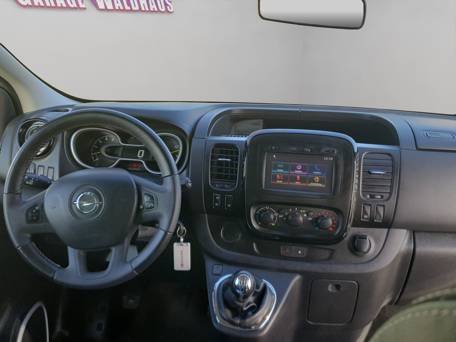 OPEL Vivaro 1.6 CDTI 2.9t L1H1-image-12