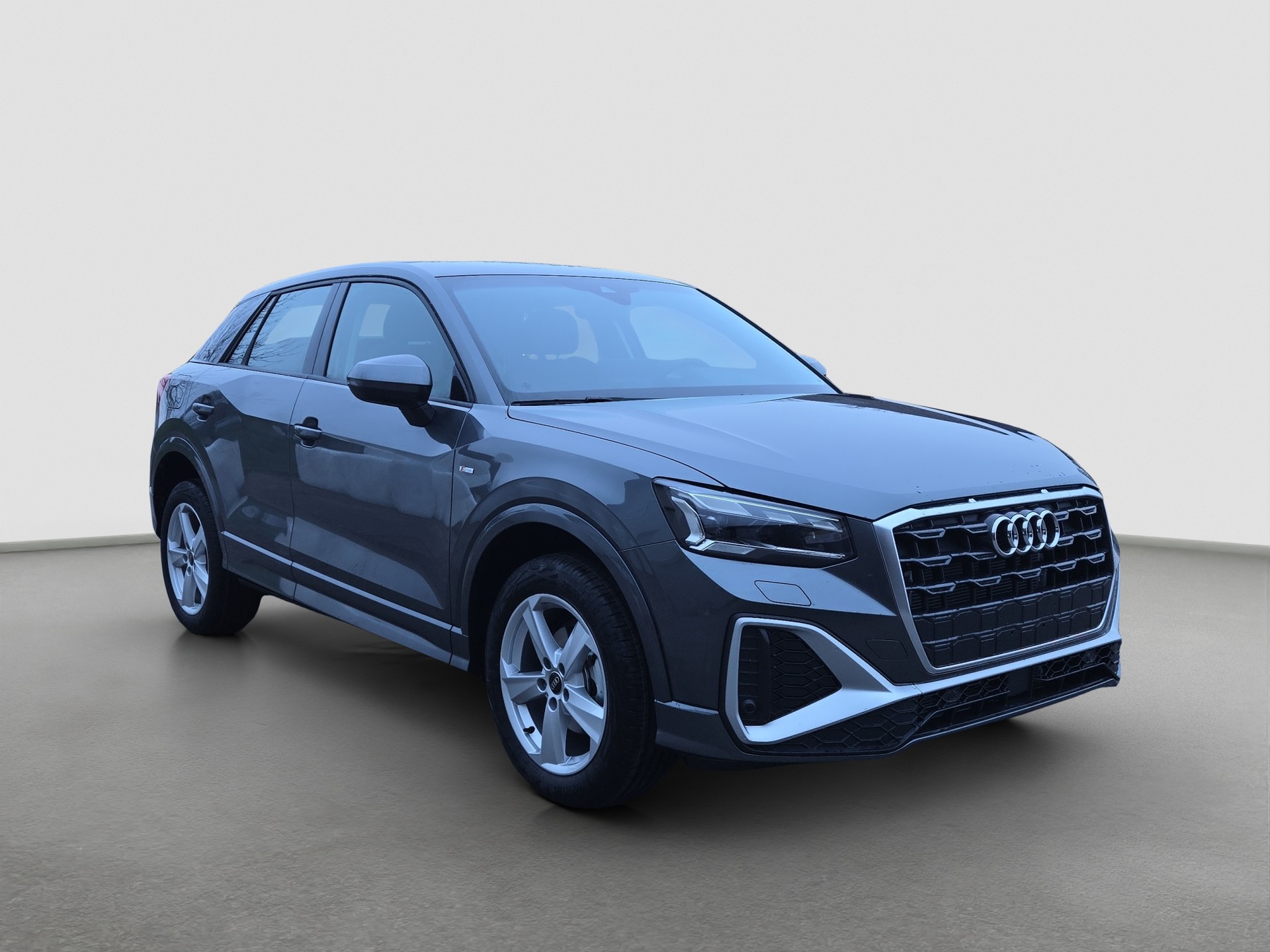 AUDI Q2 35 TFSI S line S-tronic-image-6