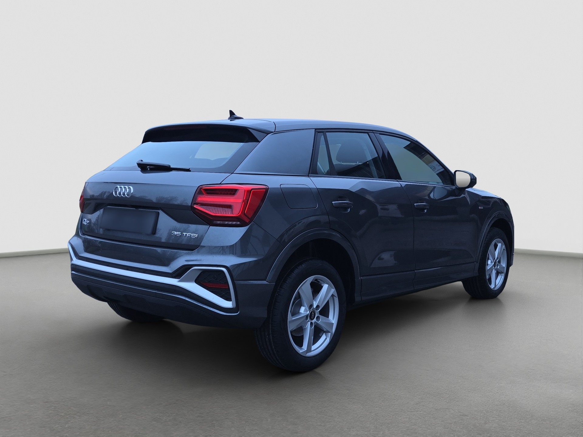 AUDI Q2 35 TFSI S line S-tronic-image-4
