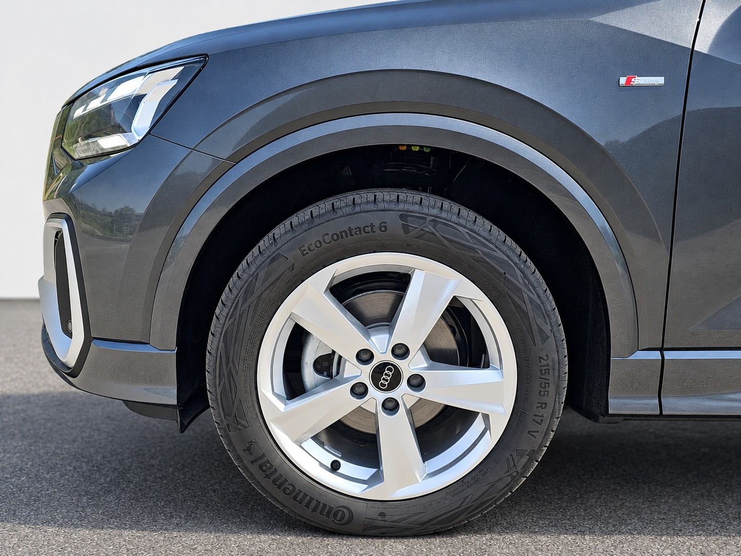 AUDI Q2 35 TFSI S line S-tronic-image-15