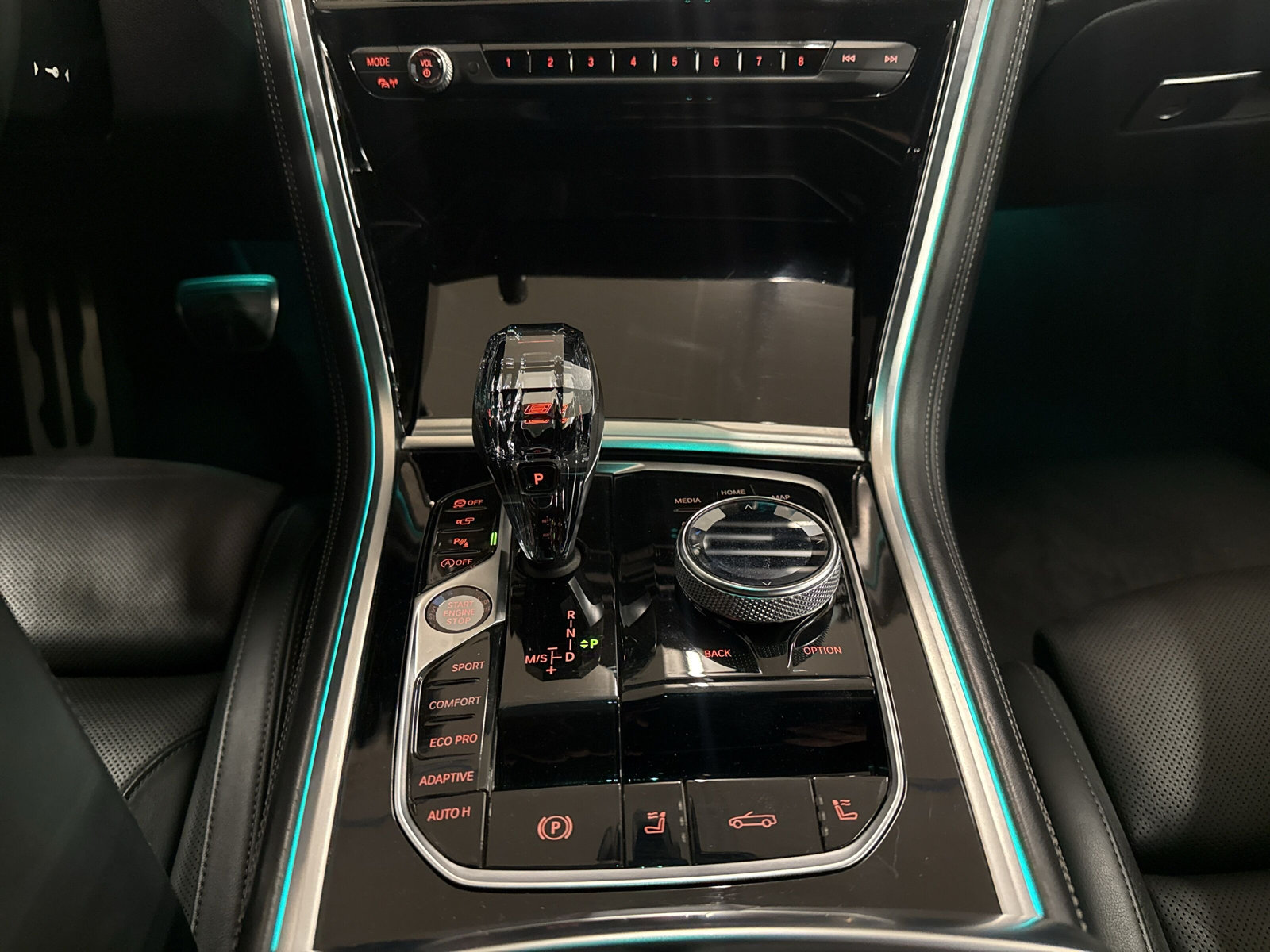 BMW 840d xDrive Steptronic-image-12