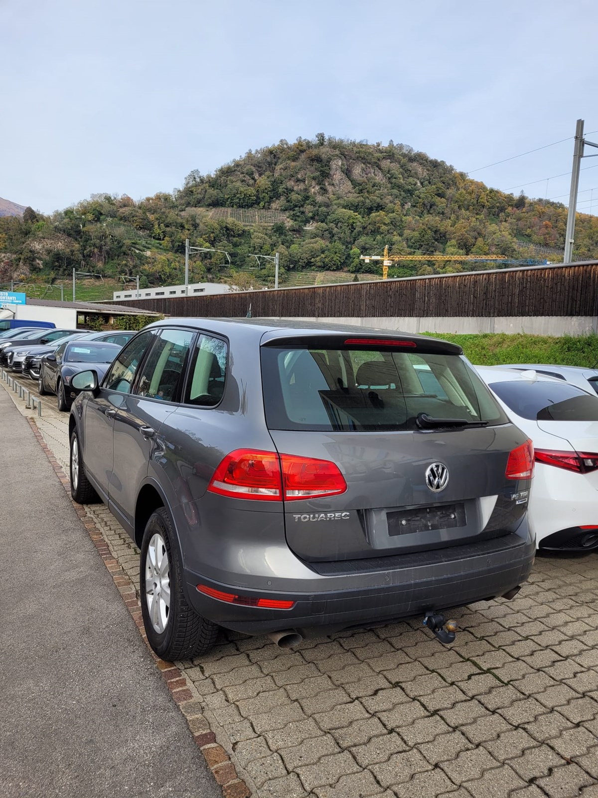 VW Touareg 3.0 TDI BlueMotion Technology Tiptronic-image-3