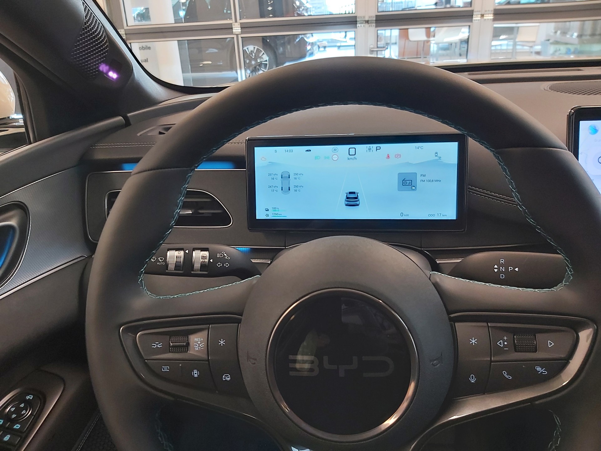 BYD Seal 6 DM-i Comfort-image-13
