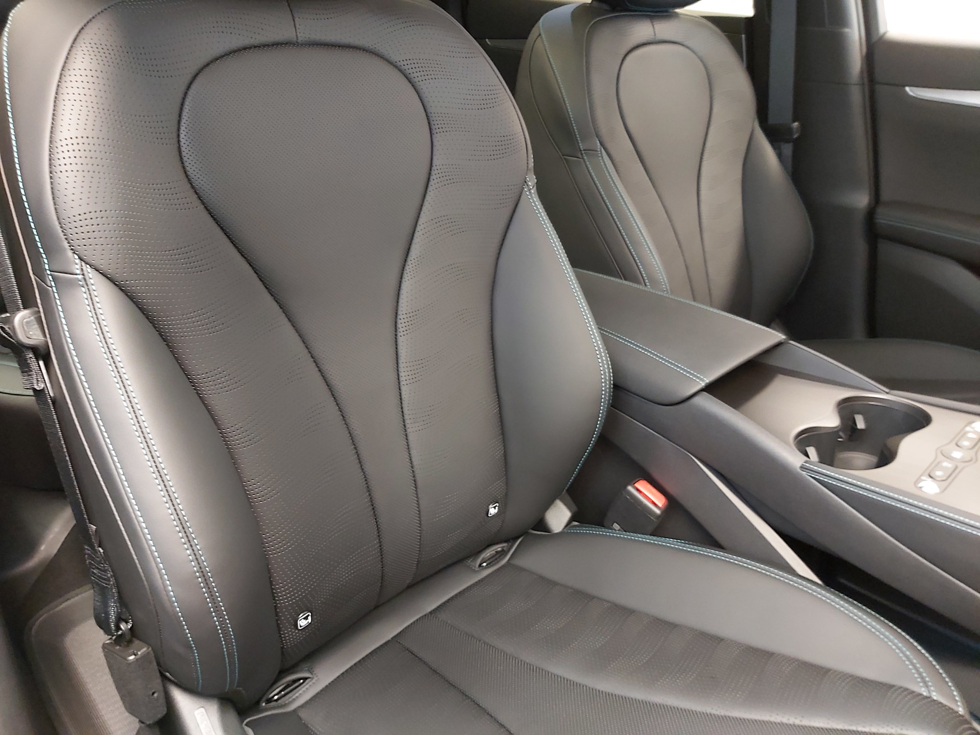 BYD Seal 6 DM-i Comfort-image-11